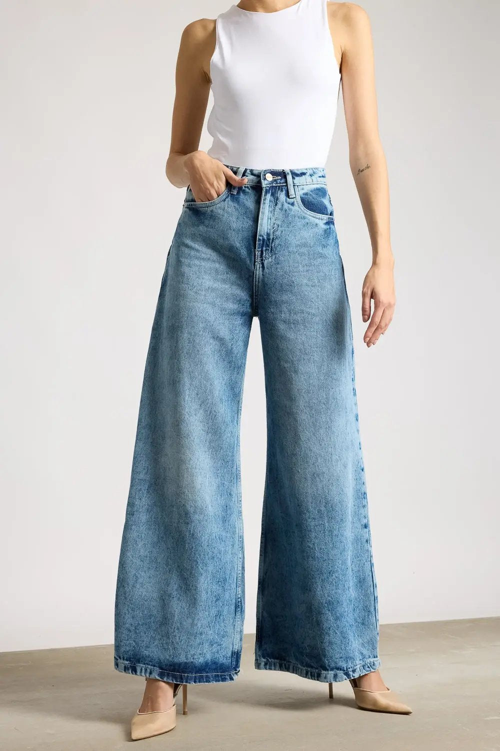 Vintage 90's Blue Women's Flare Jeans