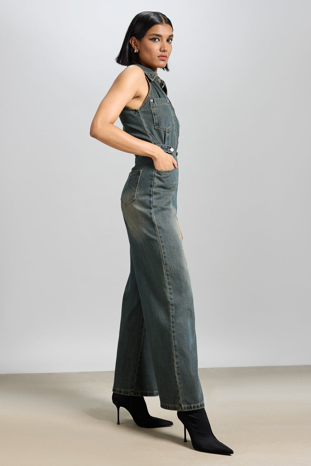 Tinted Blue Halter Neck Women's Denim Jumpsuit