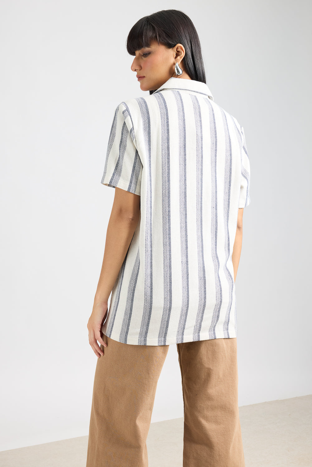 Textured Knit Women's Shirt-White/Navy Stripes