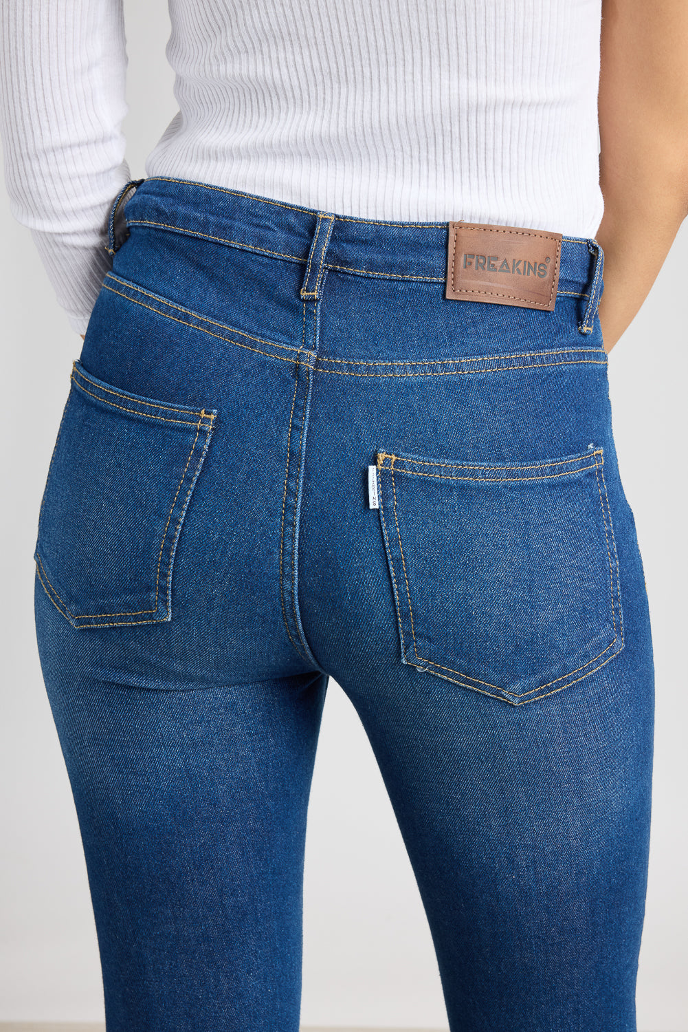 Deep Indigo Women's Skinny Jeans