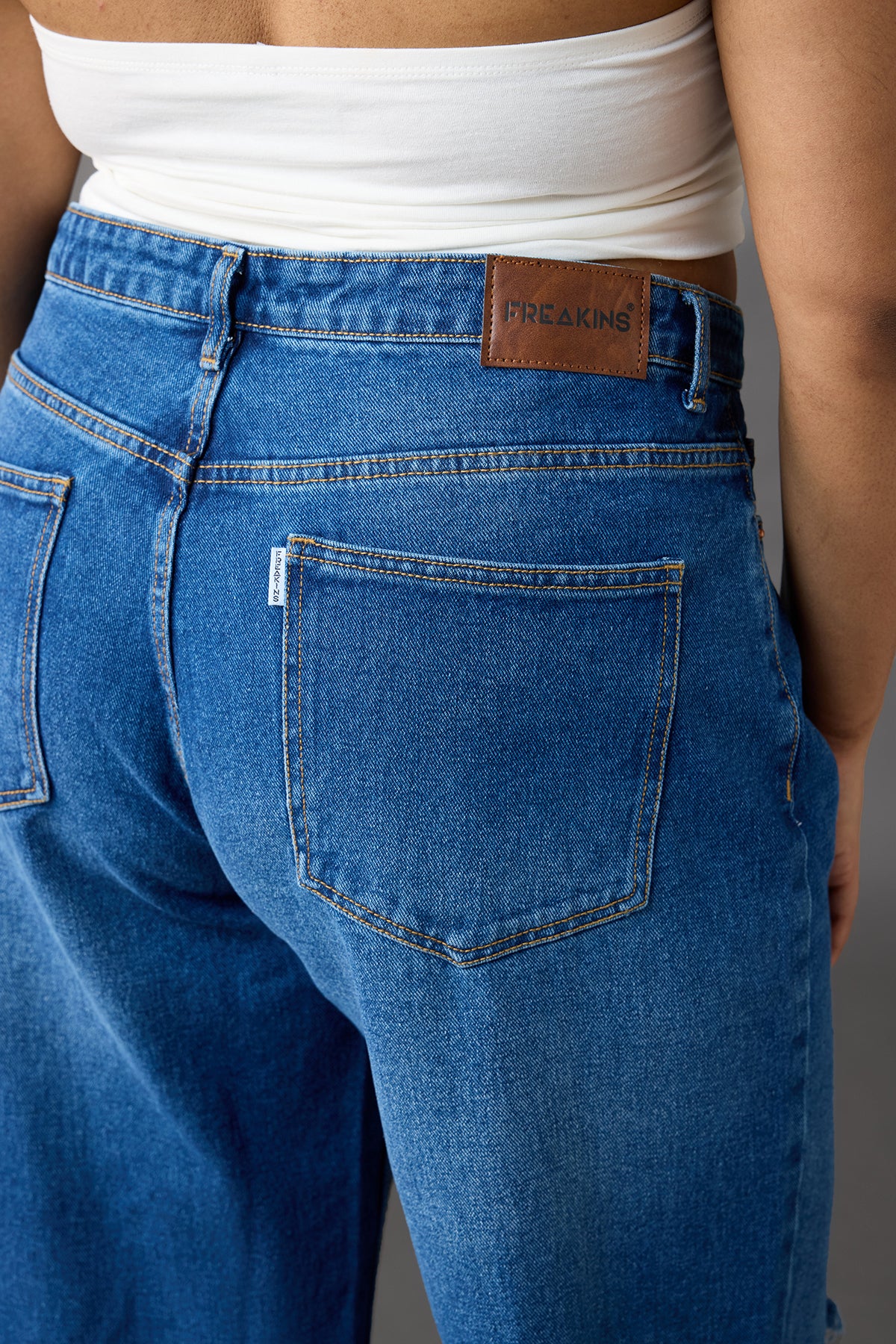Curve Timeless Blue Knee-Distressed Wide Leg Jeans