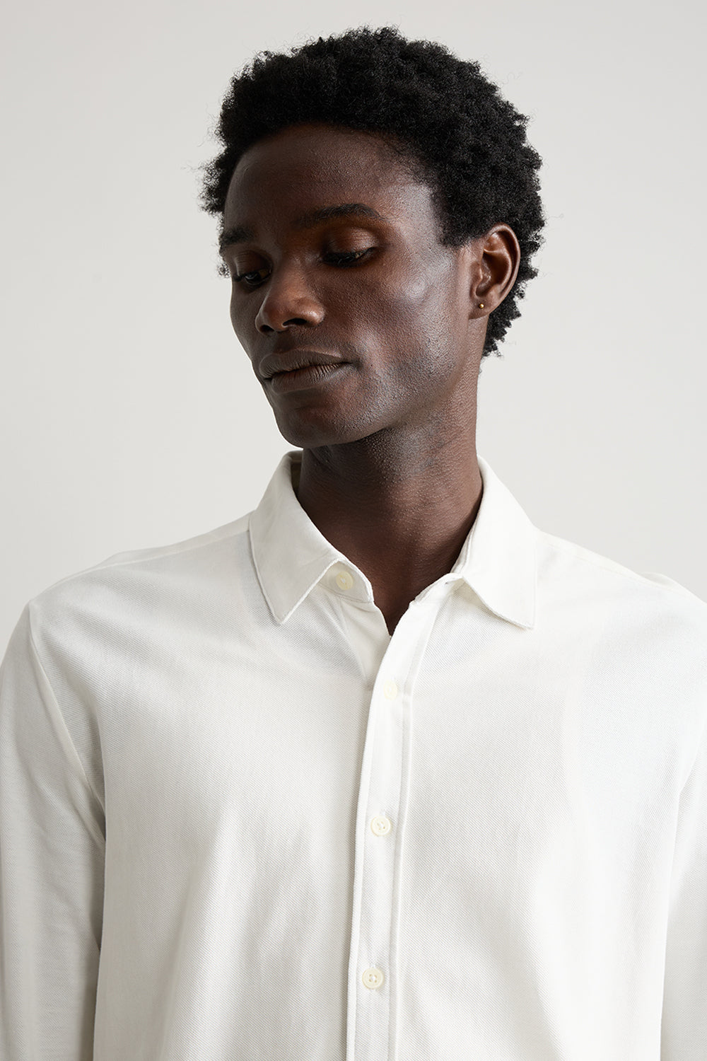 Classic Solid Men's Shirt - Cloud Dancer