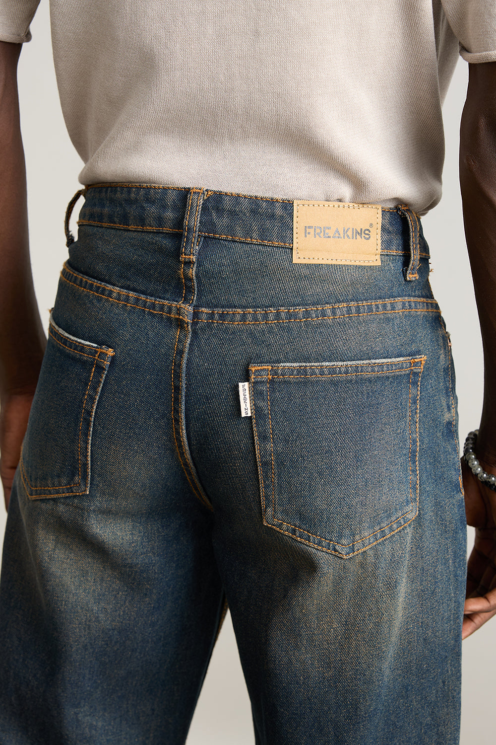Shaded Indigo Men's Straight Jeans