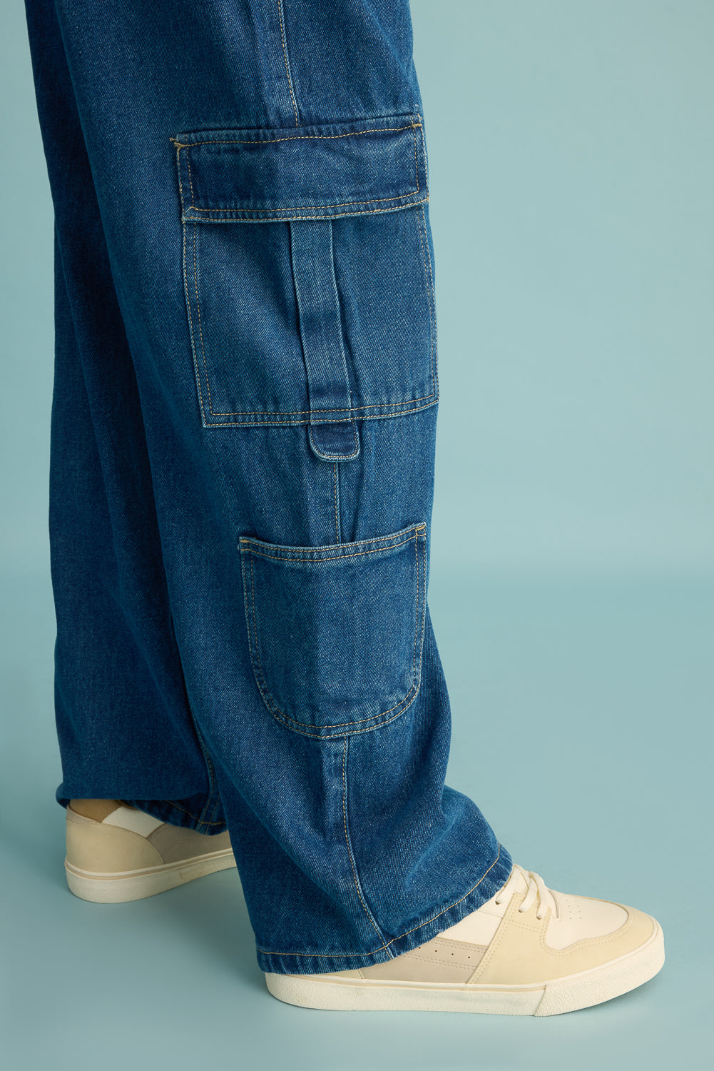 Ucla Blue Men's Baggy Cargo Jeans