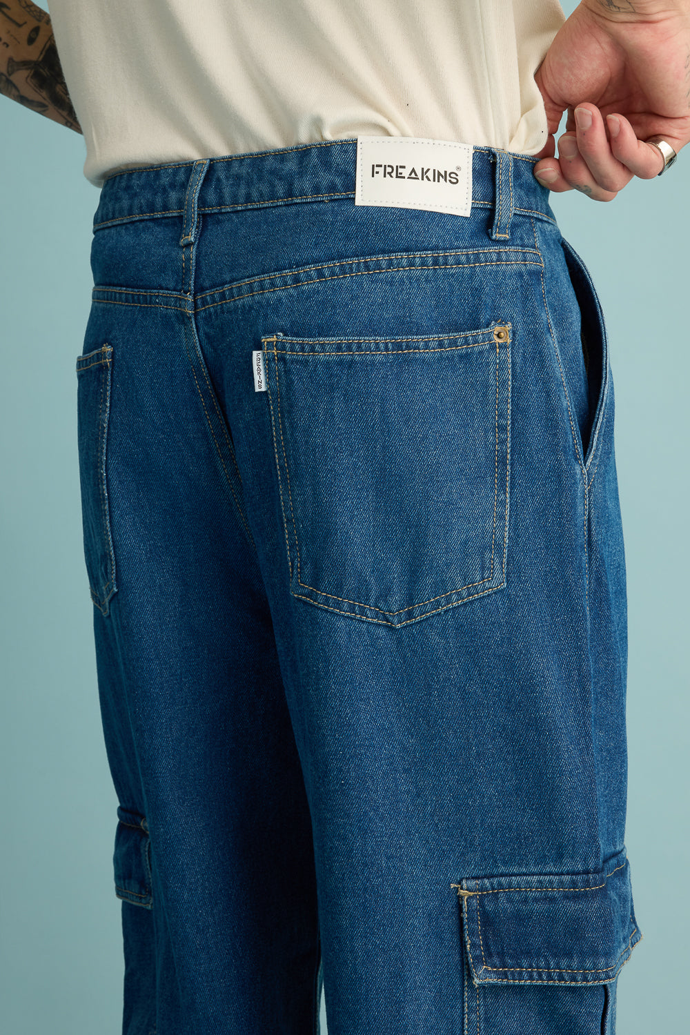 Ucla Blue Men's Baggy Cargo Jeans