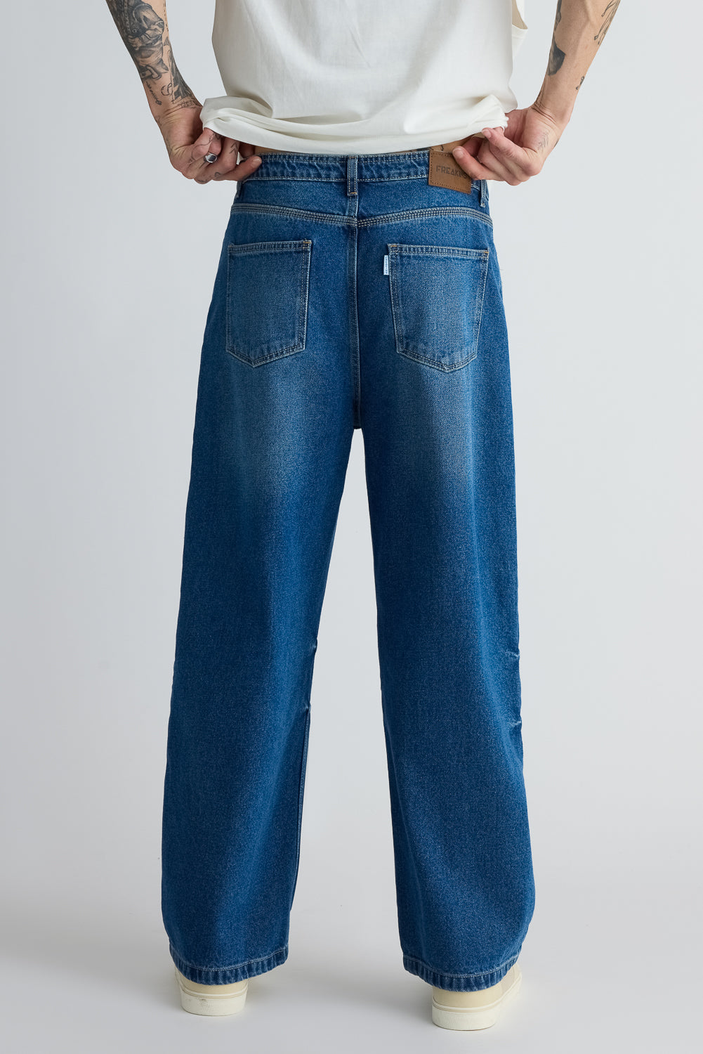 Prism Blue Men's Straight Jeans