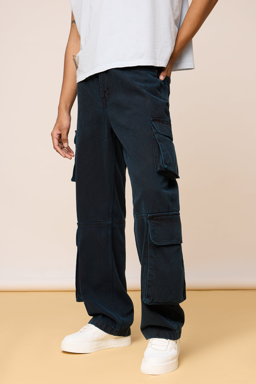 Ultra Marine Men's Baggy Straight Cargo Jeans