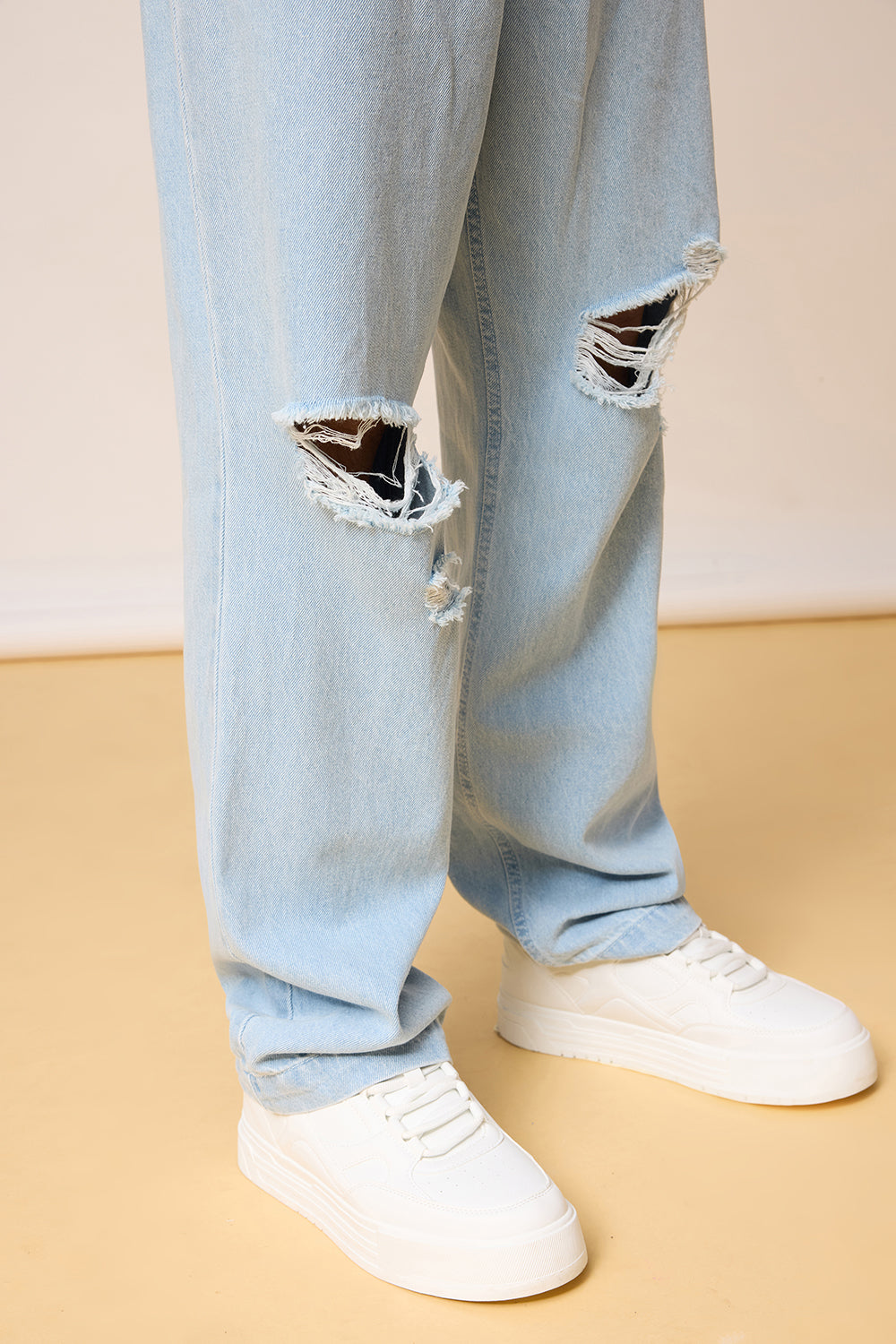 Light Blue Knee Rips Men’s Straight Jeans