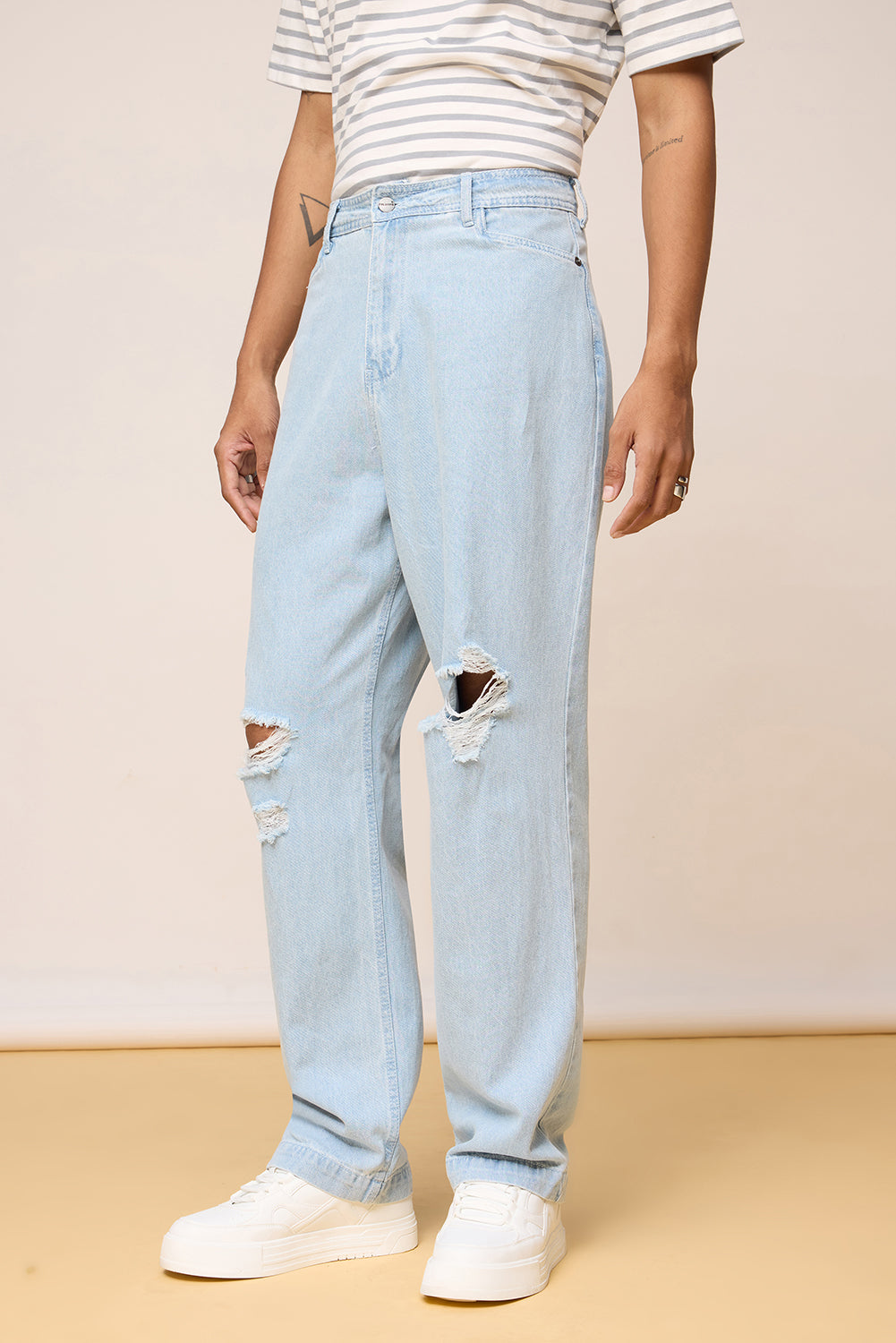 Light Blue Knee Rips Men’s Straight Jeans