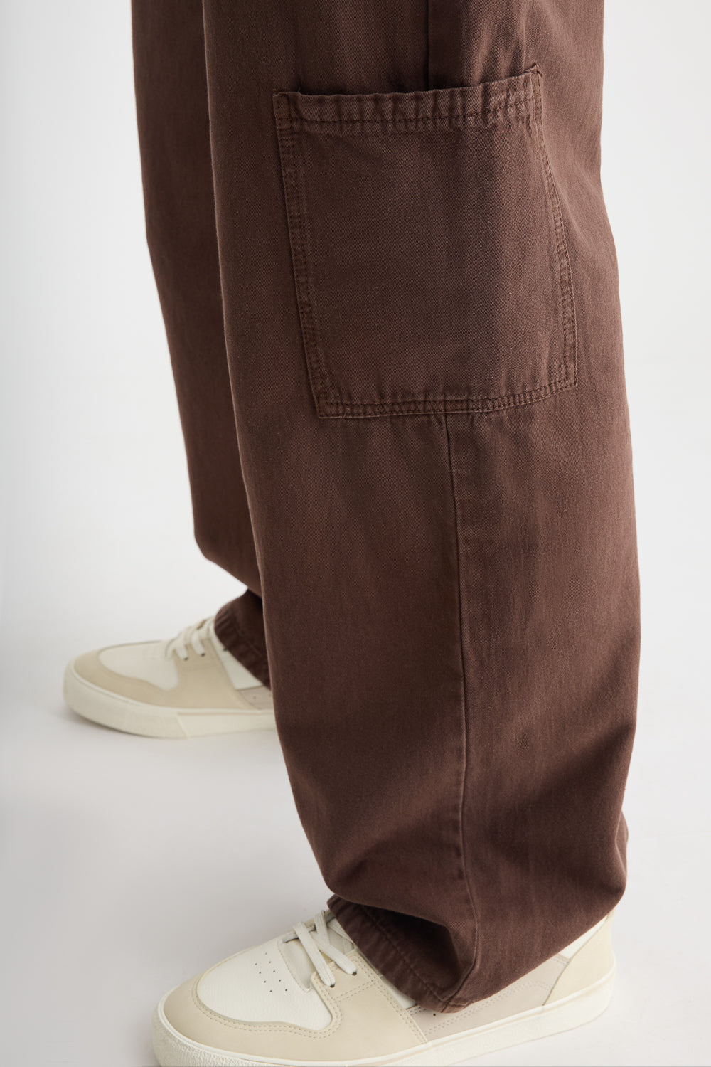 Sienna Wood Men's Straight Cargo Jeans