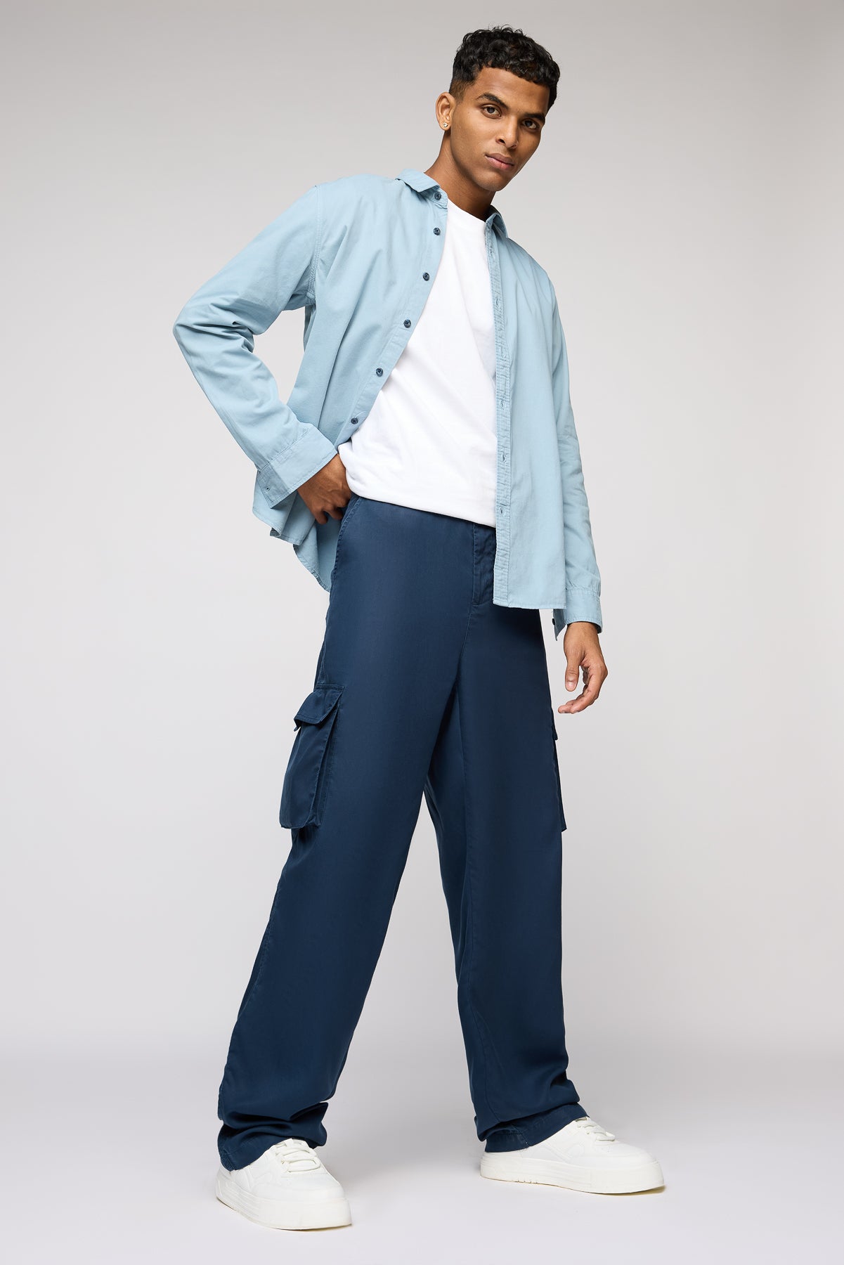 Deep Navy Men’s Straight Cargo Korean Pants