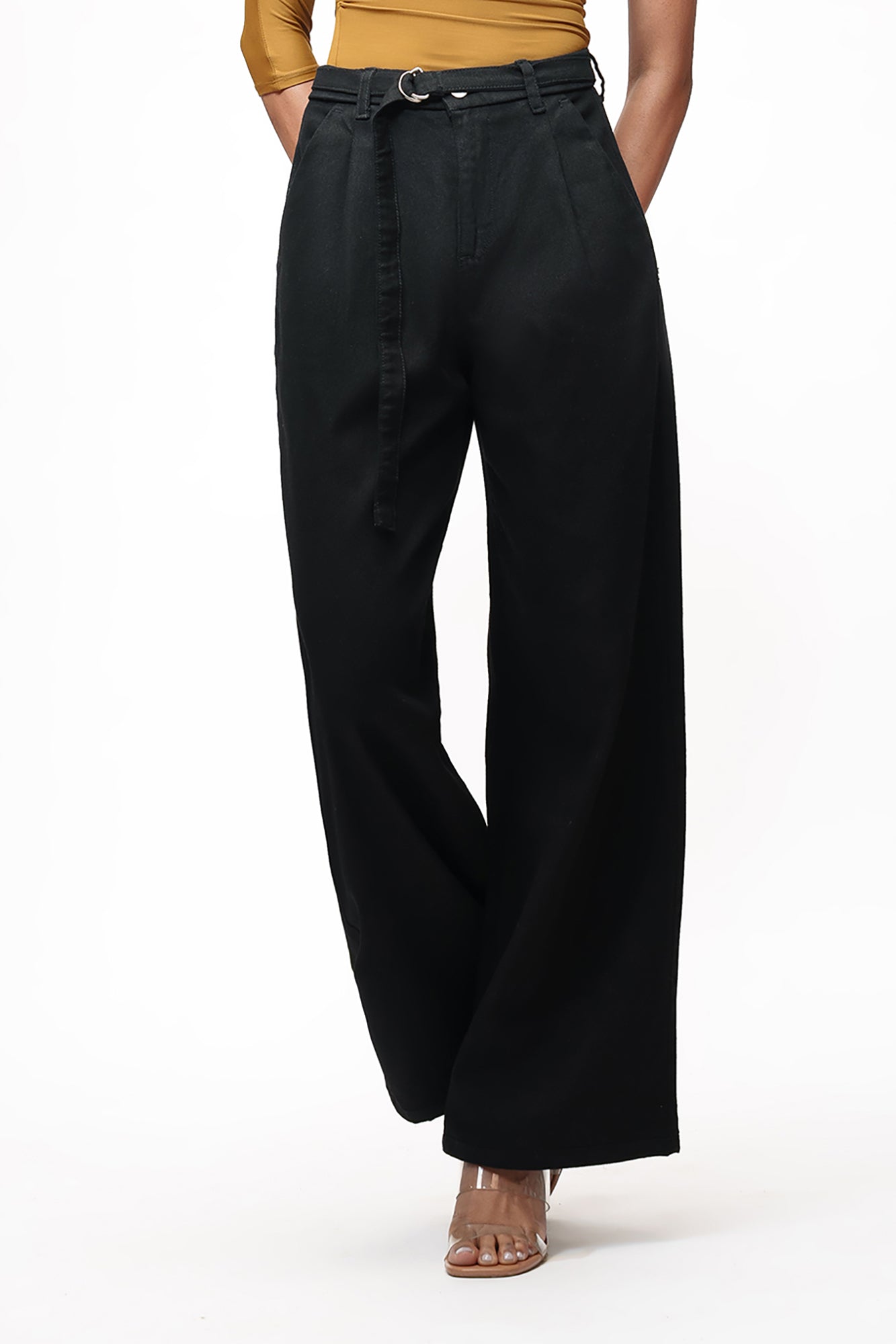 Chic Black Belted Women's Straight Jeans