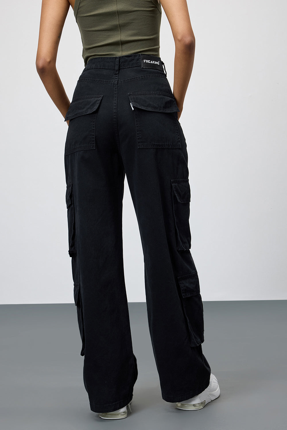 Charcoal Chore Utility Women's Baggy Straight Cargo Jeans