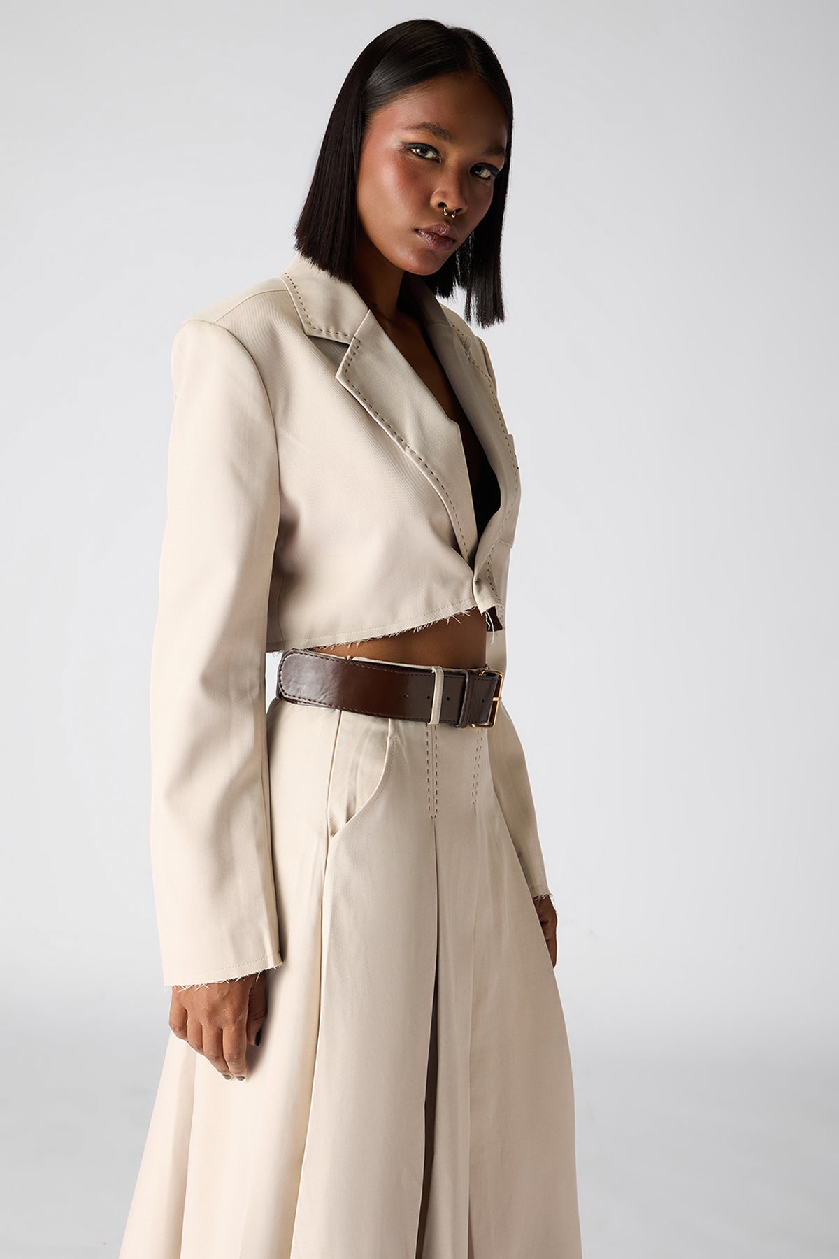 The 9 To 5 Essential Cropped Blazer- Beige