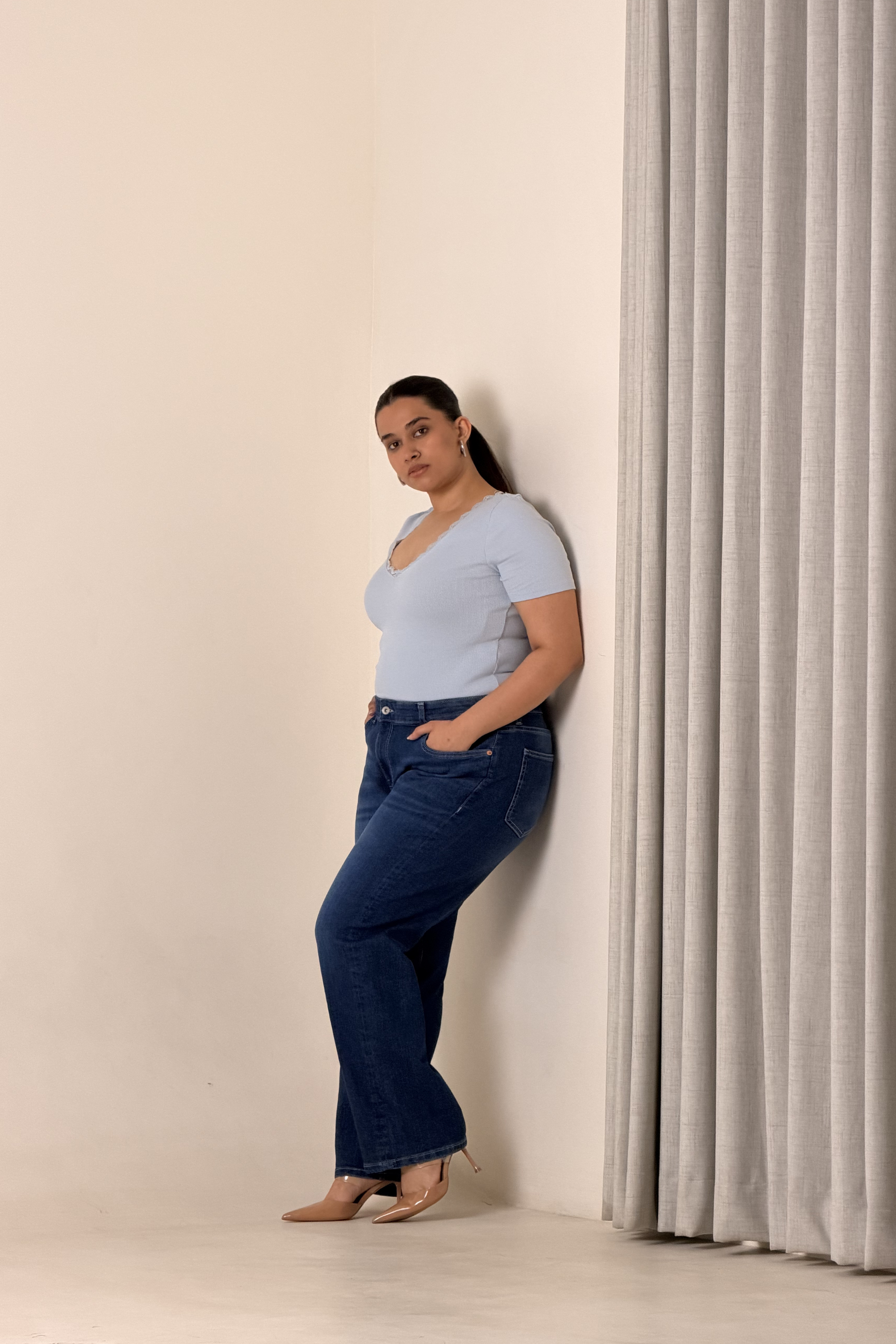 Straight Jeans