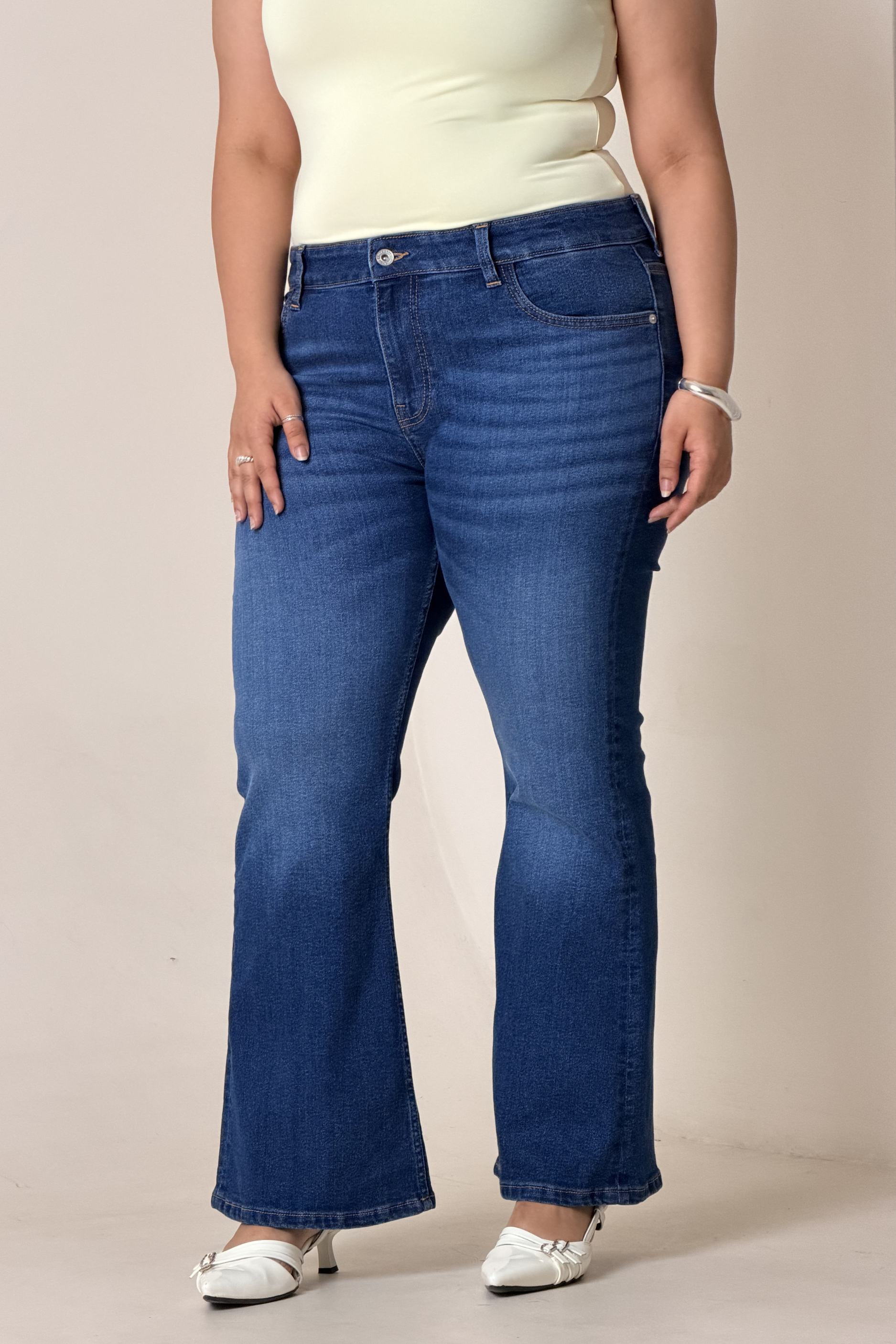 Retro Stretchable Bootcut Jeans