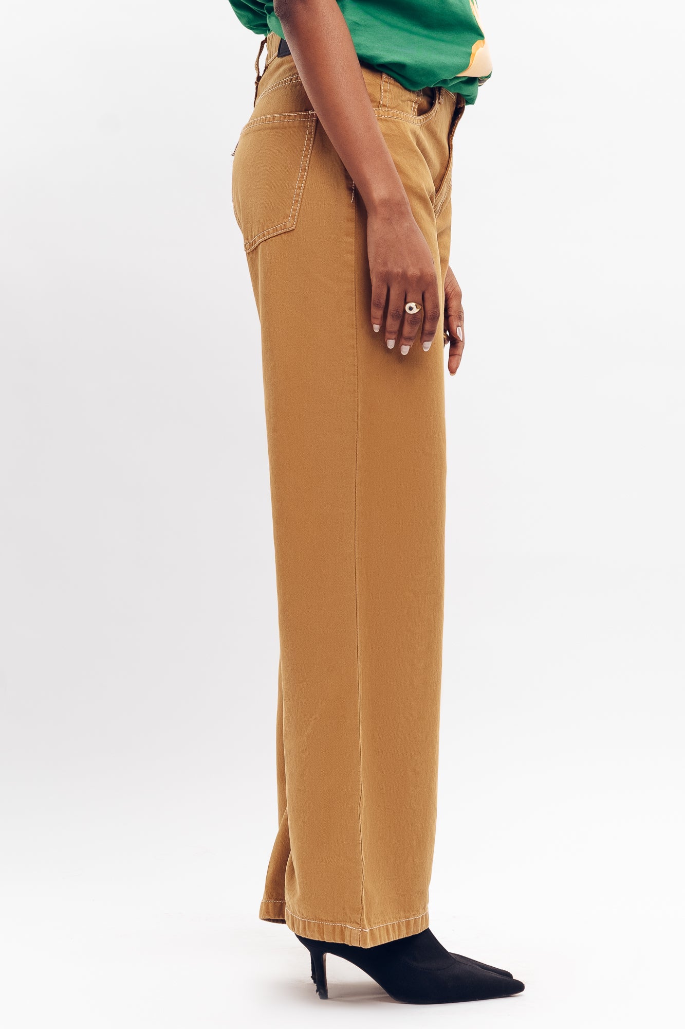 OCHRE CONTRAST STITCH WIDE JEANS