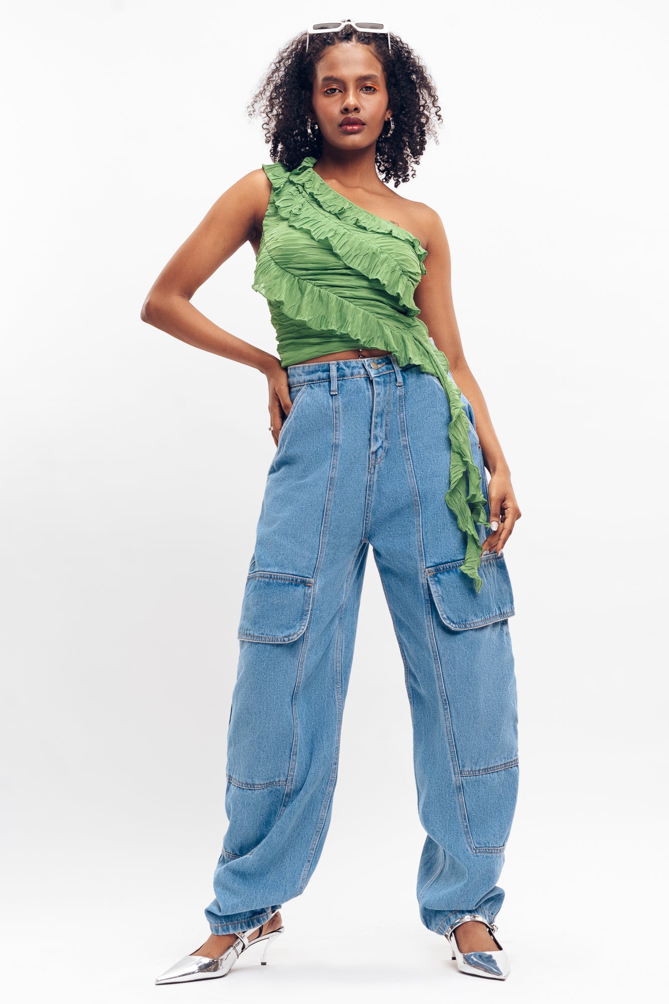 GARGANTUAN POCKET CARGO JEANS
