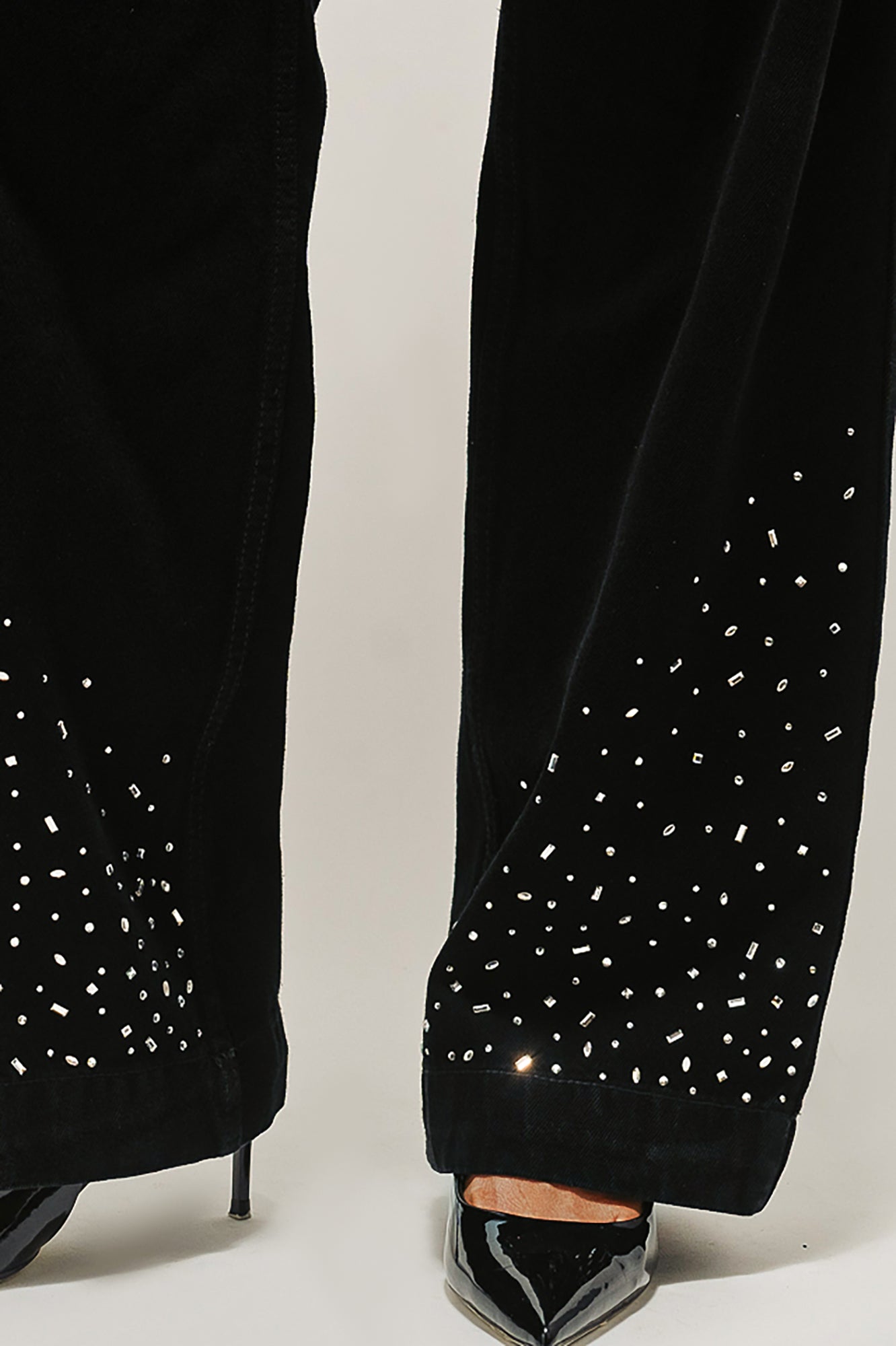 Embellished Black Straight Fit Jeans