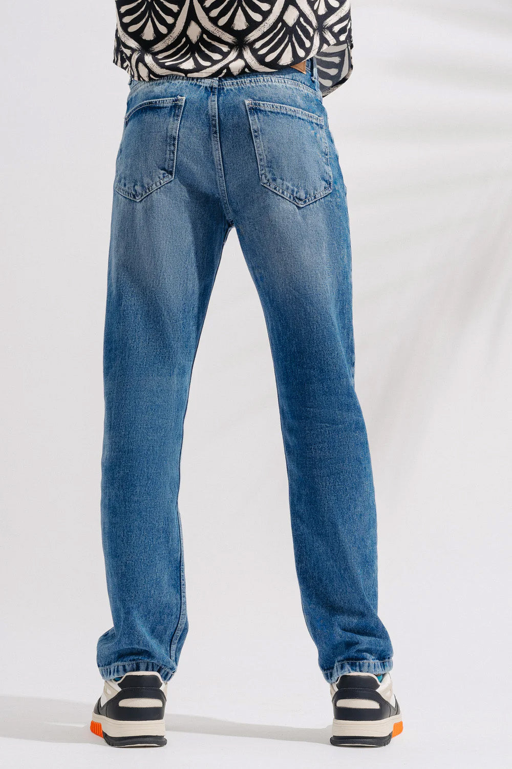 Classic Blue Men's Slim Straight Jeans