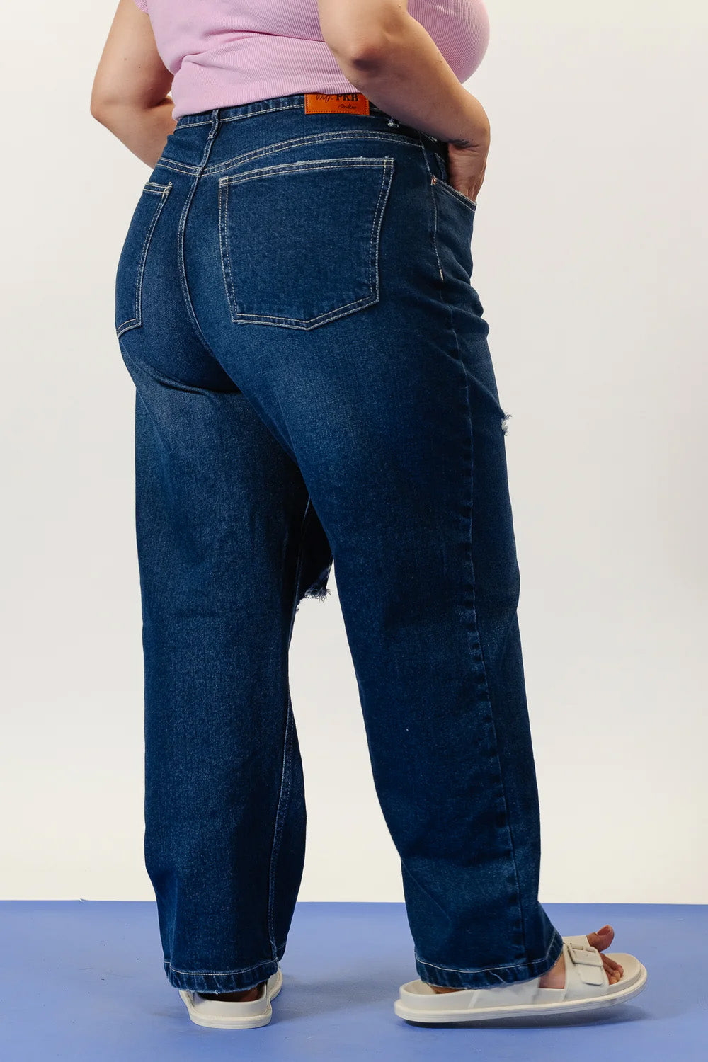 Curve Indigo Distress Straight Jeans