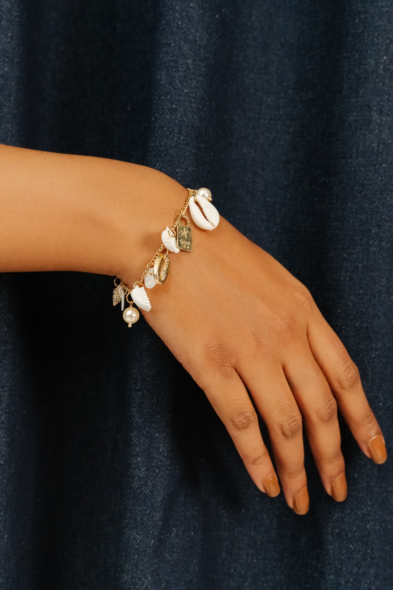 Madewell on sale shell bracelet