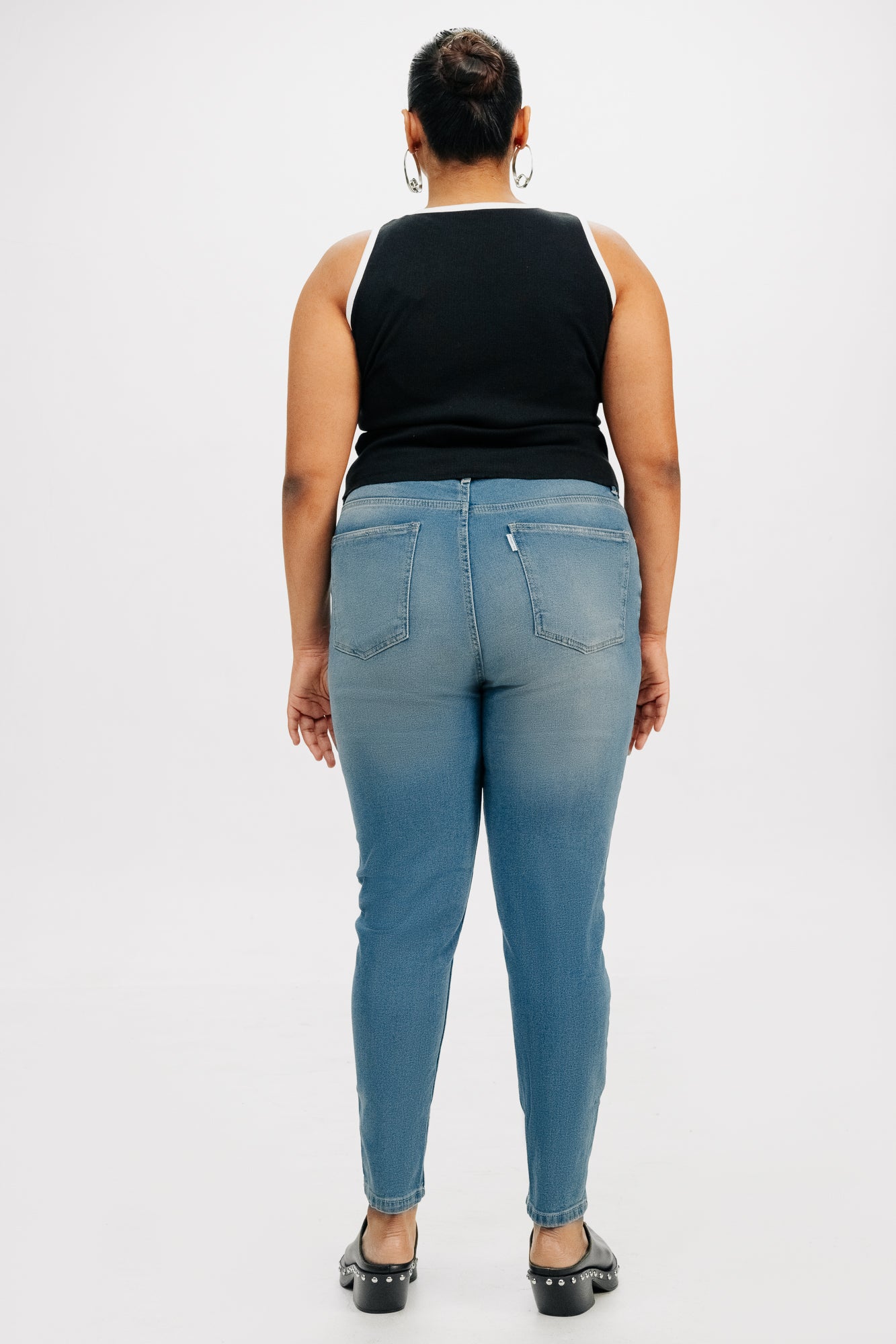TIMELESS SKINNY JEANS