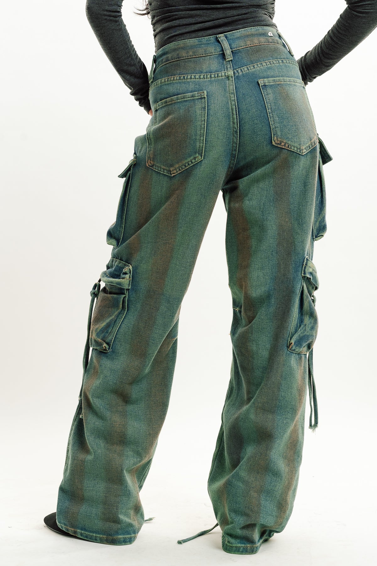 Green Tint Women's Baggy Straight Cargo Jeans
