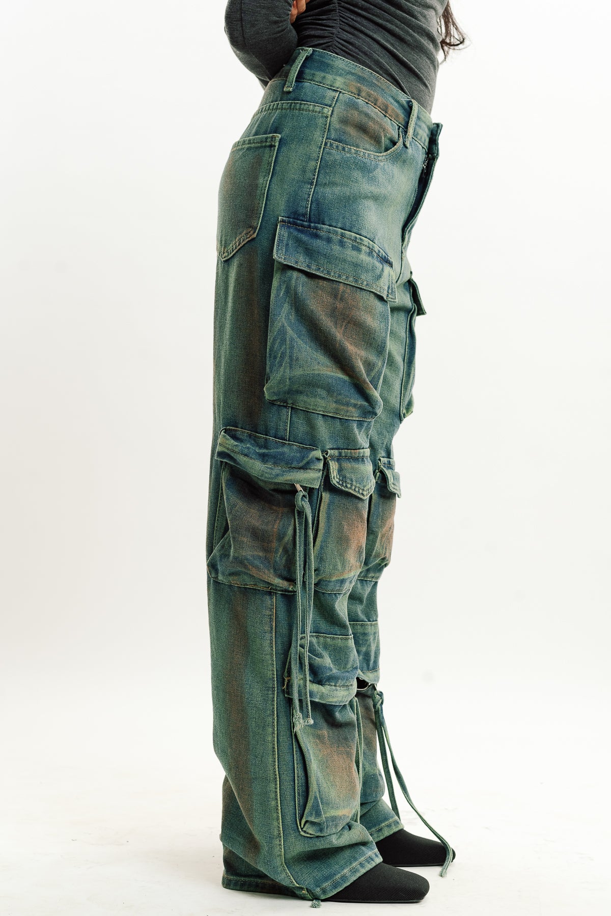 Green Tint Women's Baggy Straight Cargo Jeans