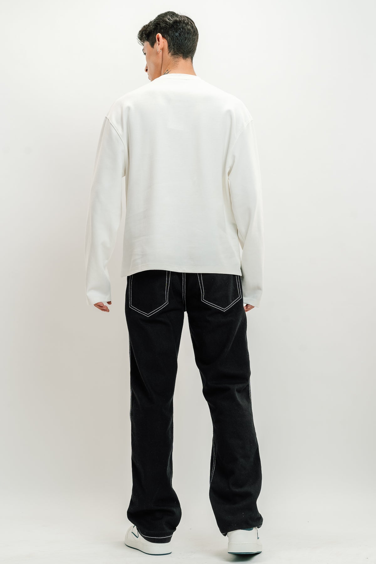 Black Contrast Stitch Straight Men's Jeans