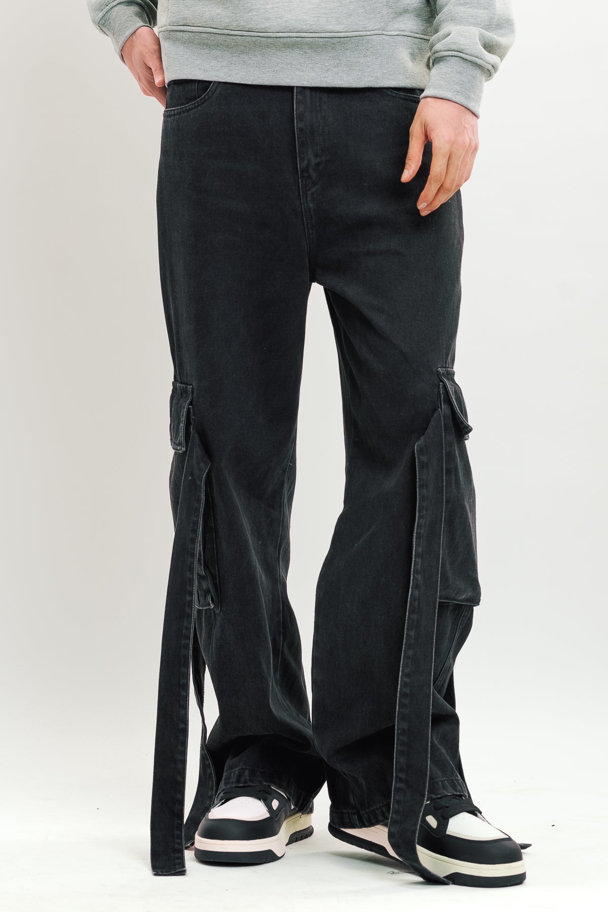 Black Men's Baggy Cargo Jeans