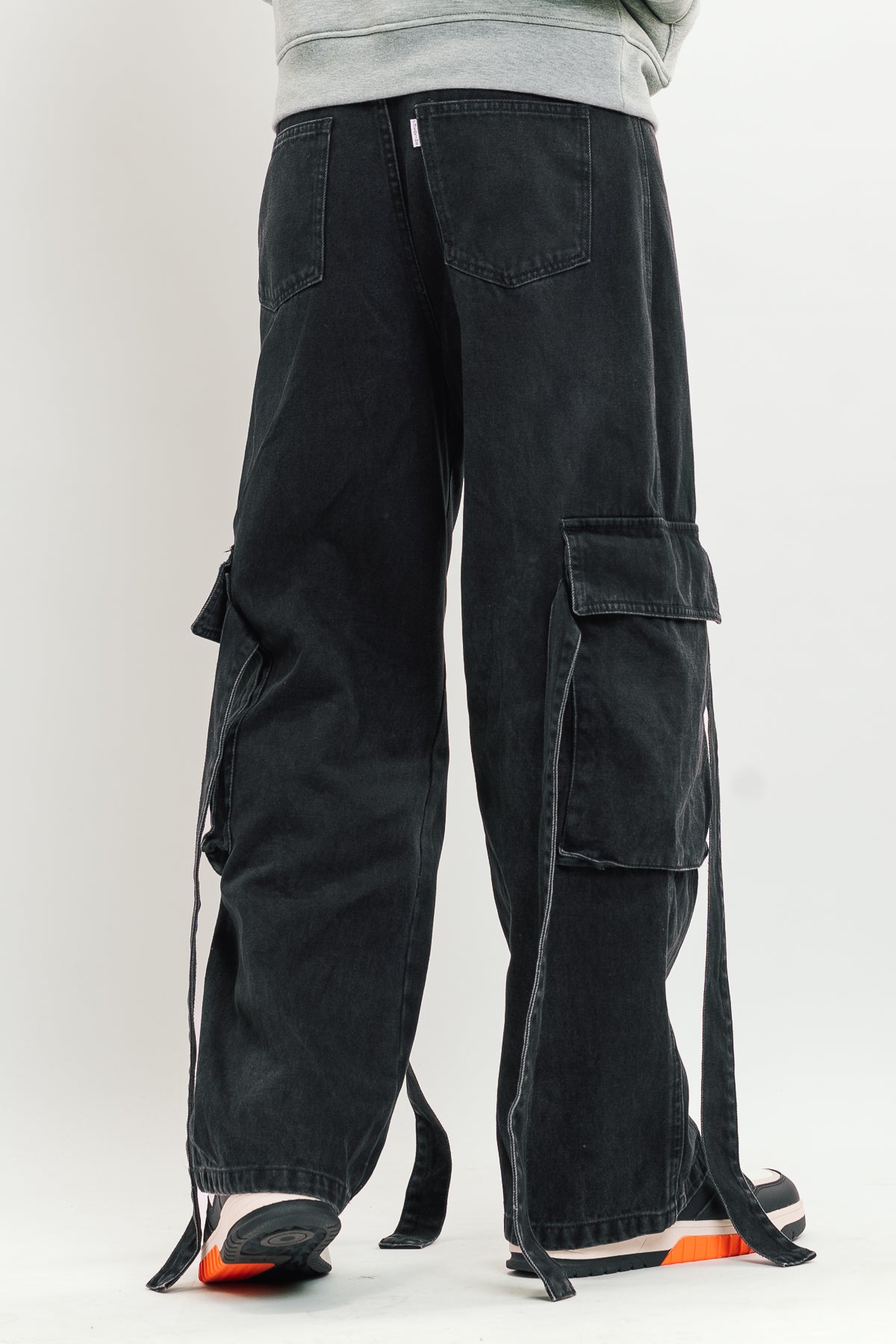 Black Men's Baggy Cargo Jeans