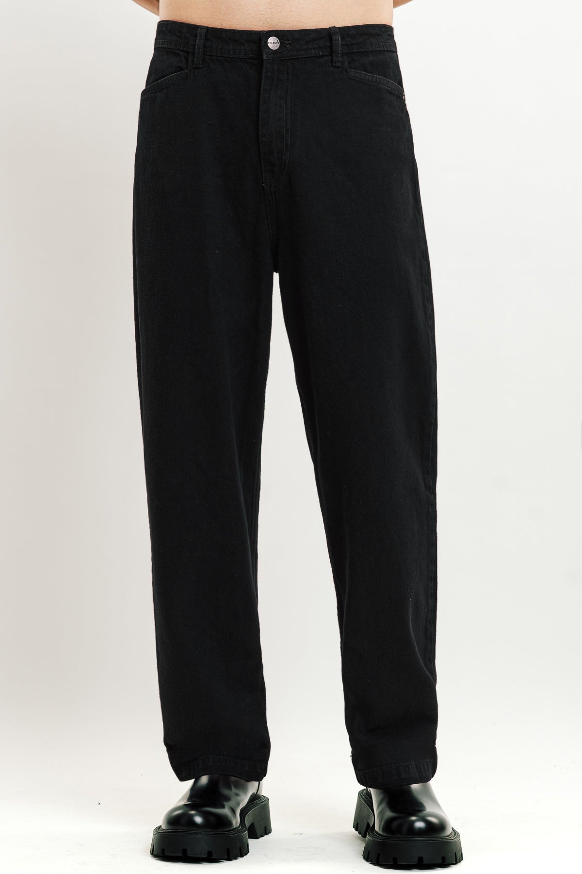 Perfect Black Men's Straight Jeans
