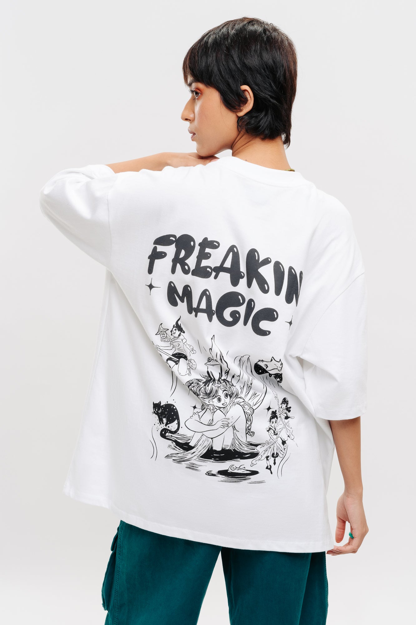 FREAKINS MAGIC WHITE TEES