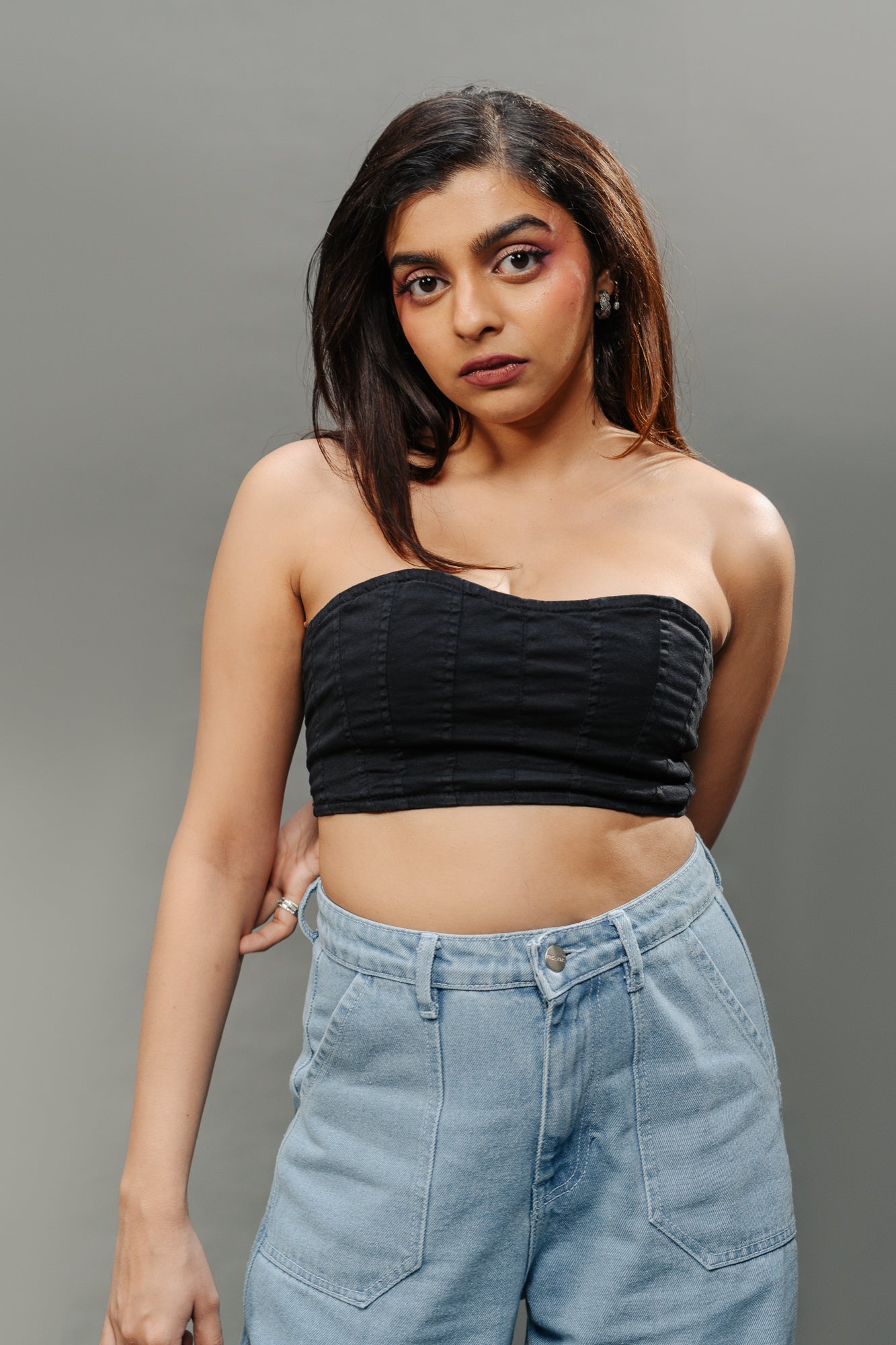 BLACK SEAM TUBE TOP