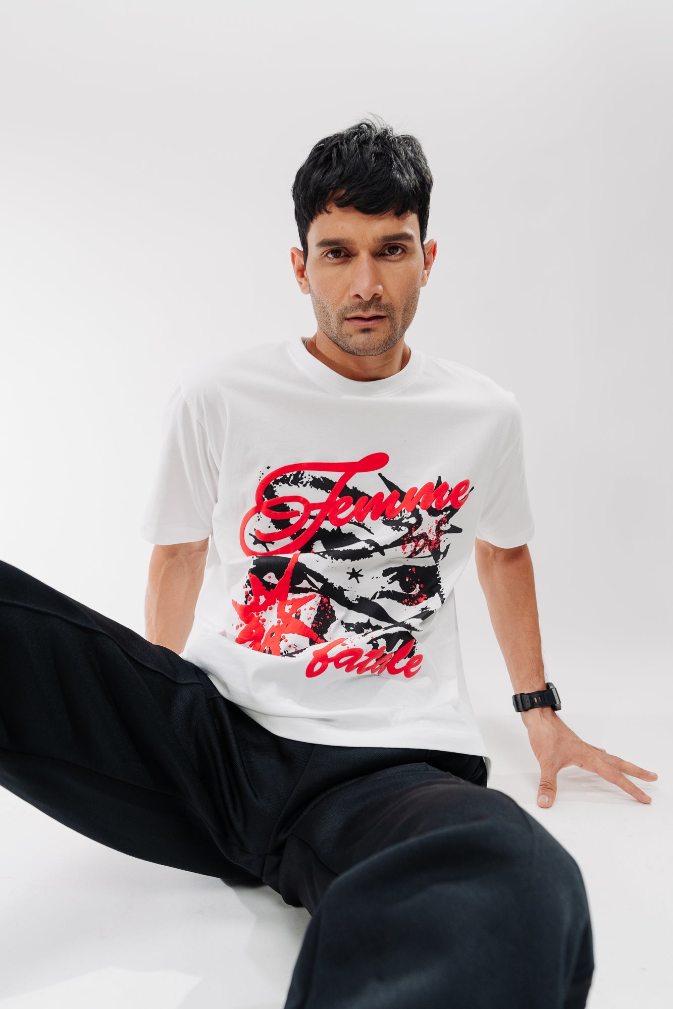 WHITE STARRING MEN'S OVERSIZED TEES