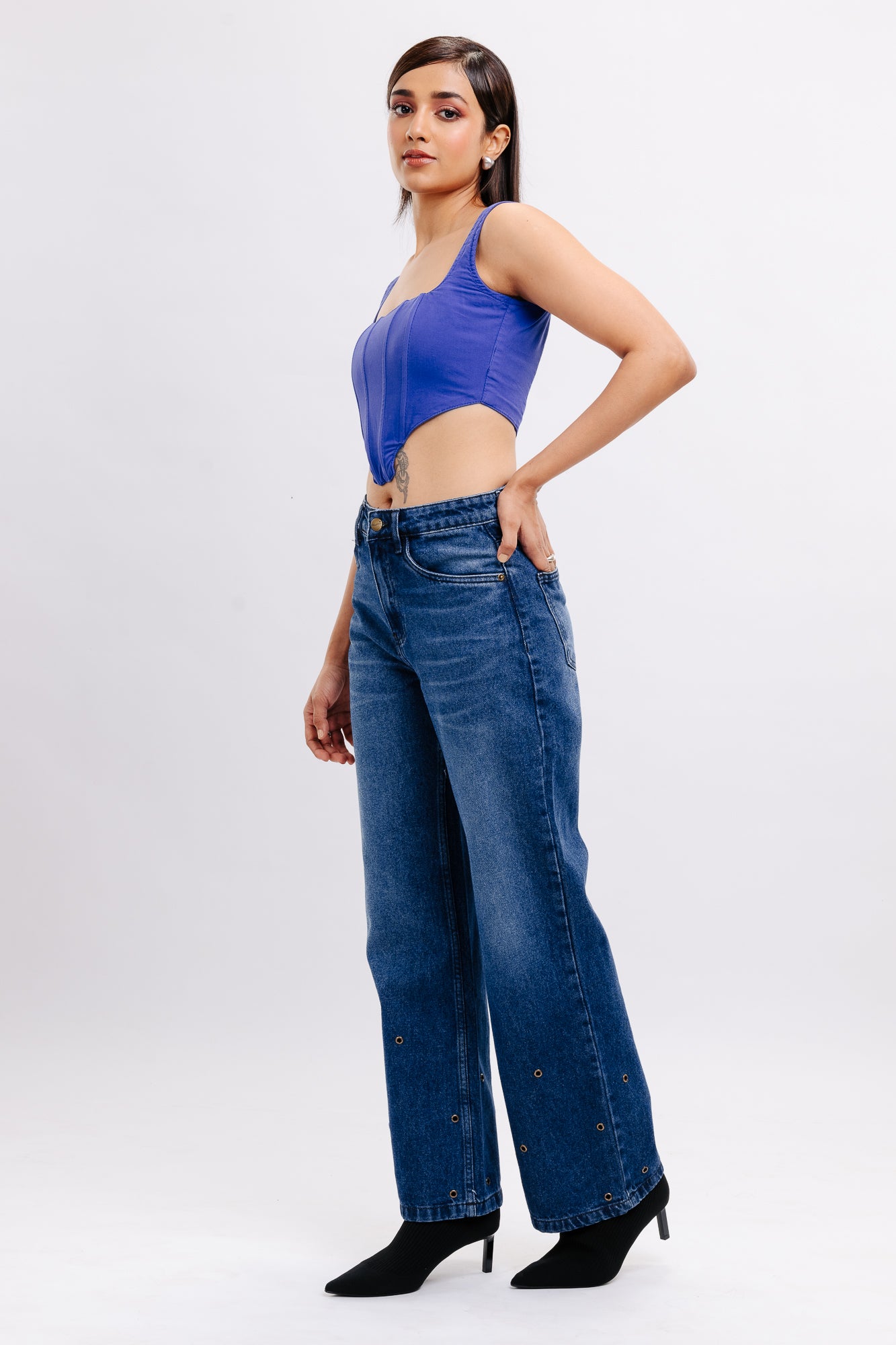 Blue Eyelet Embellished Women's Wide Jeans