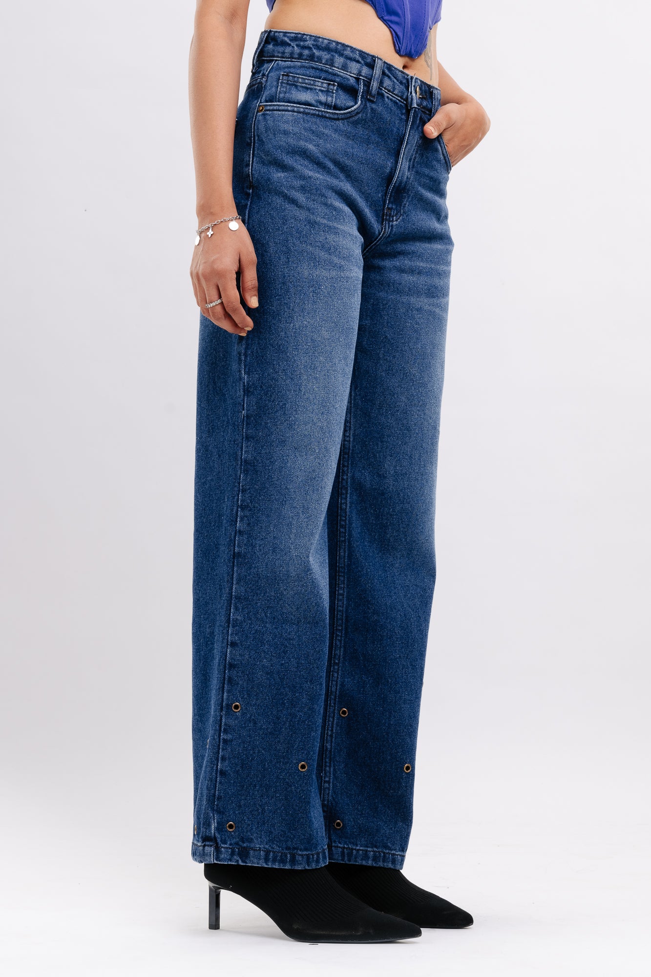 Blue Eyelet Embellished Women's Wide Jeans