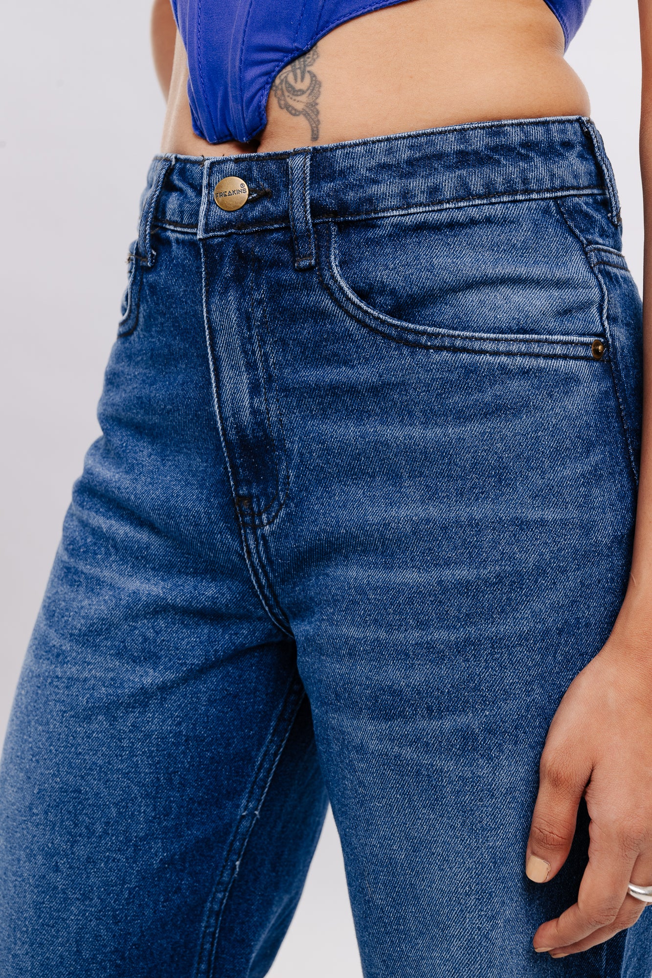 Blue Eyelet Embellished Women's Wide Jeans
