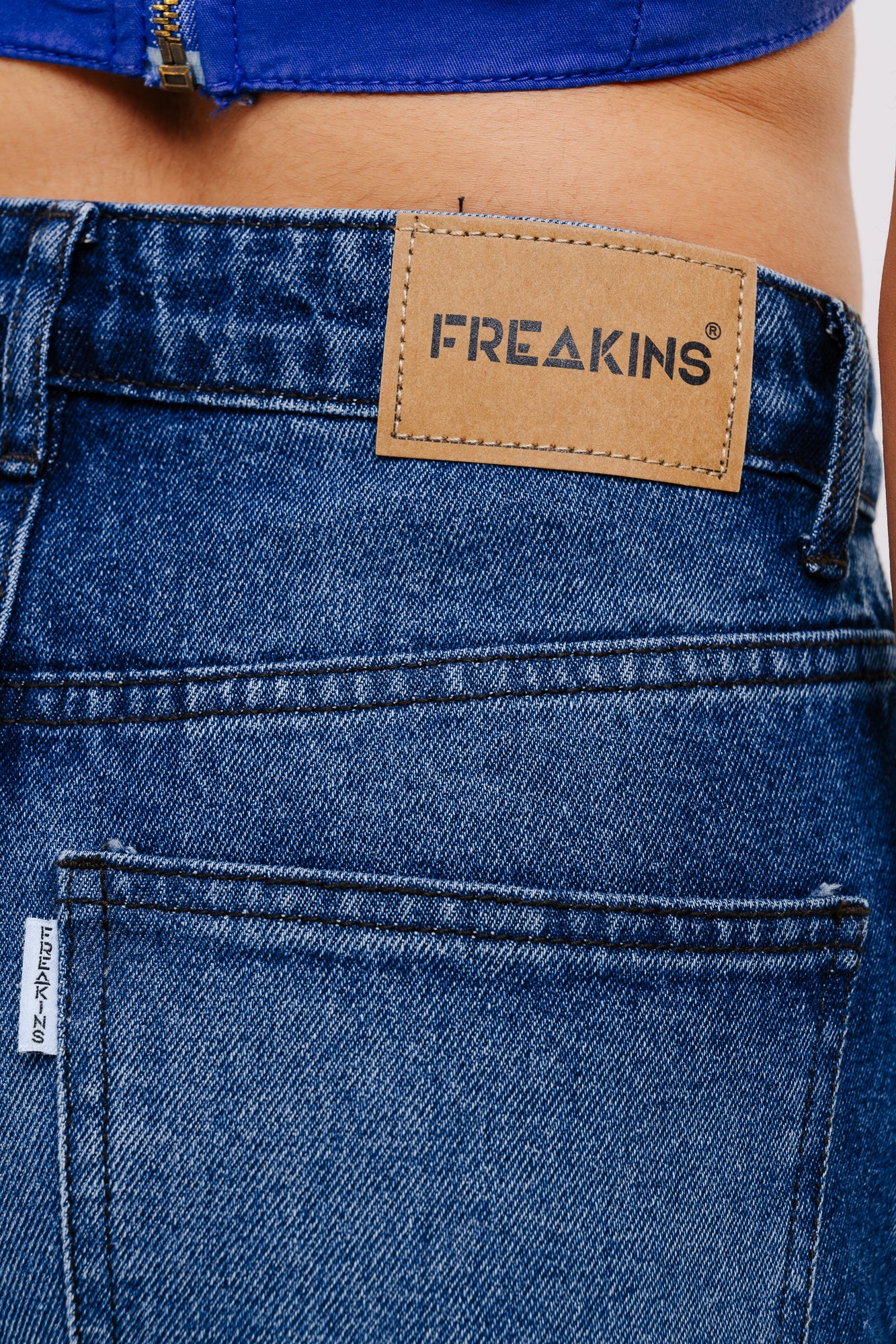Blue Eyelet Embellished Women's Wide Jeans