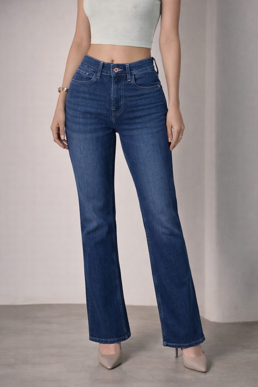 Straight Jeans