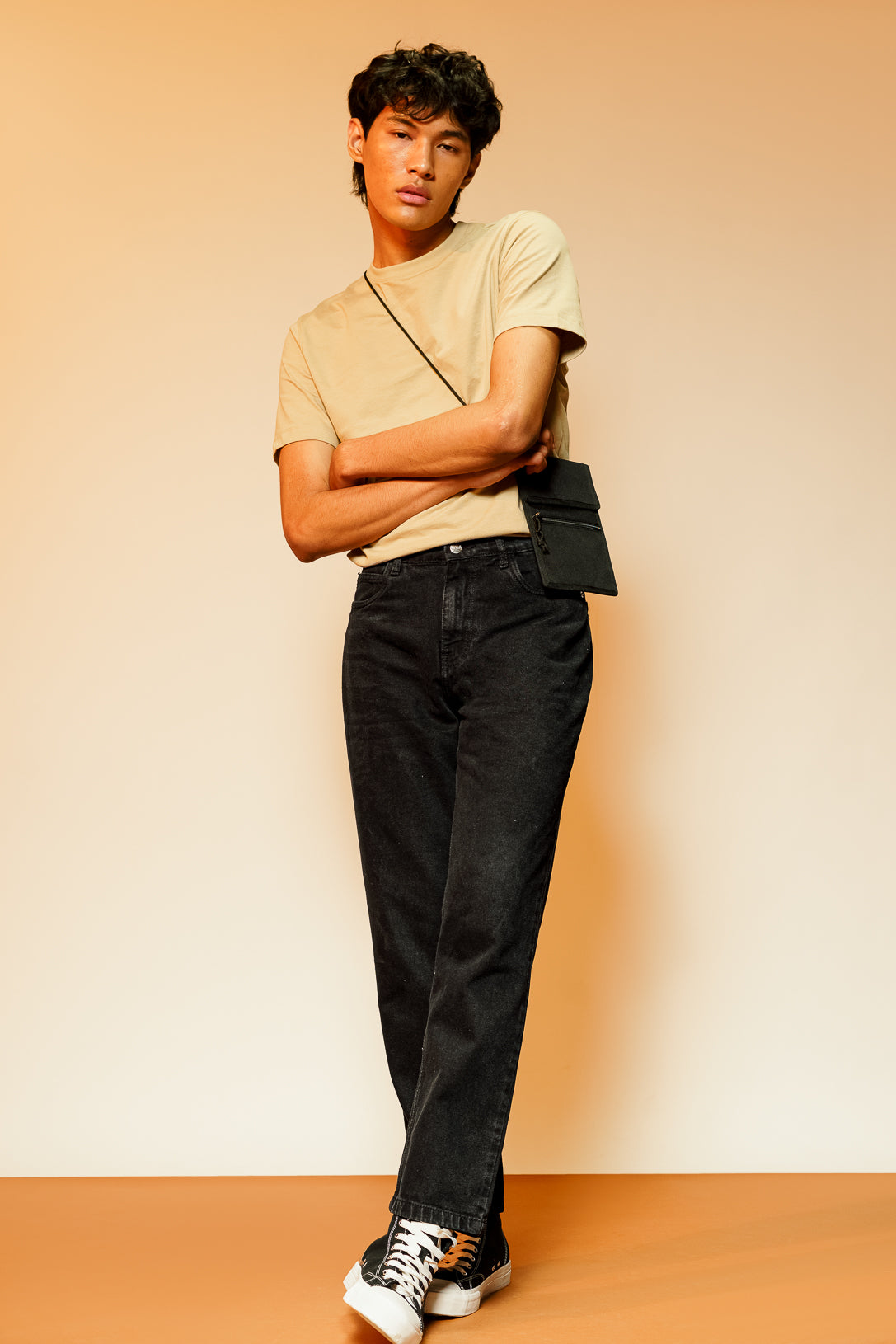CHARCOAL MEN'S CARROT JEANS