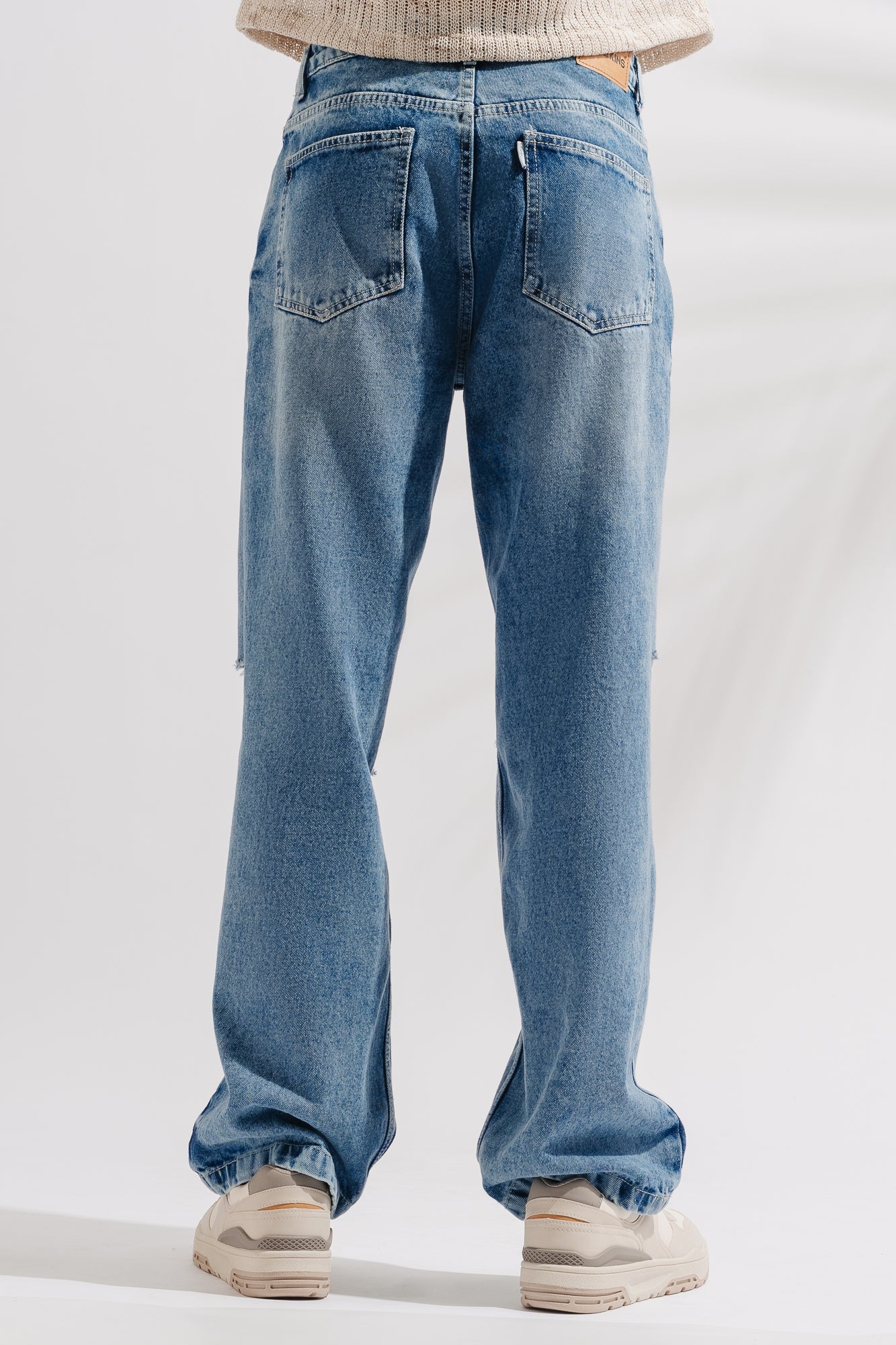 Blue Knee Ripped Men's Straight Jeans