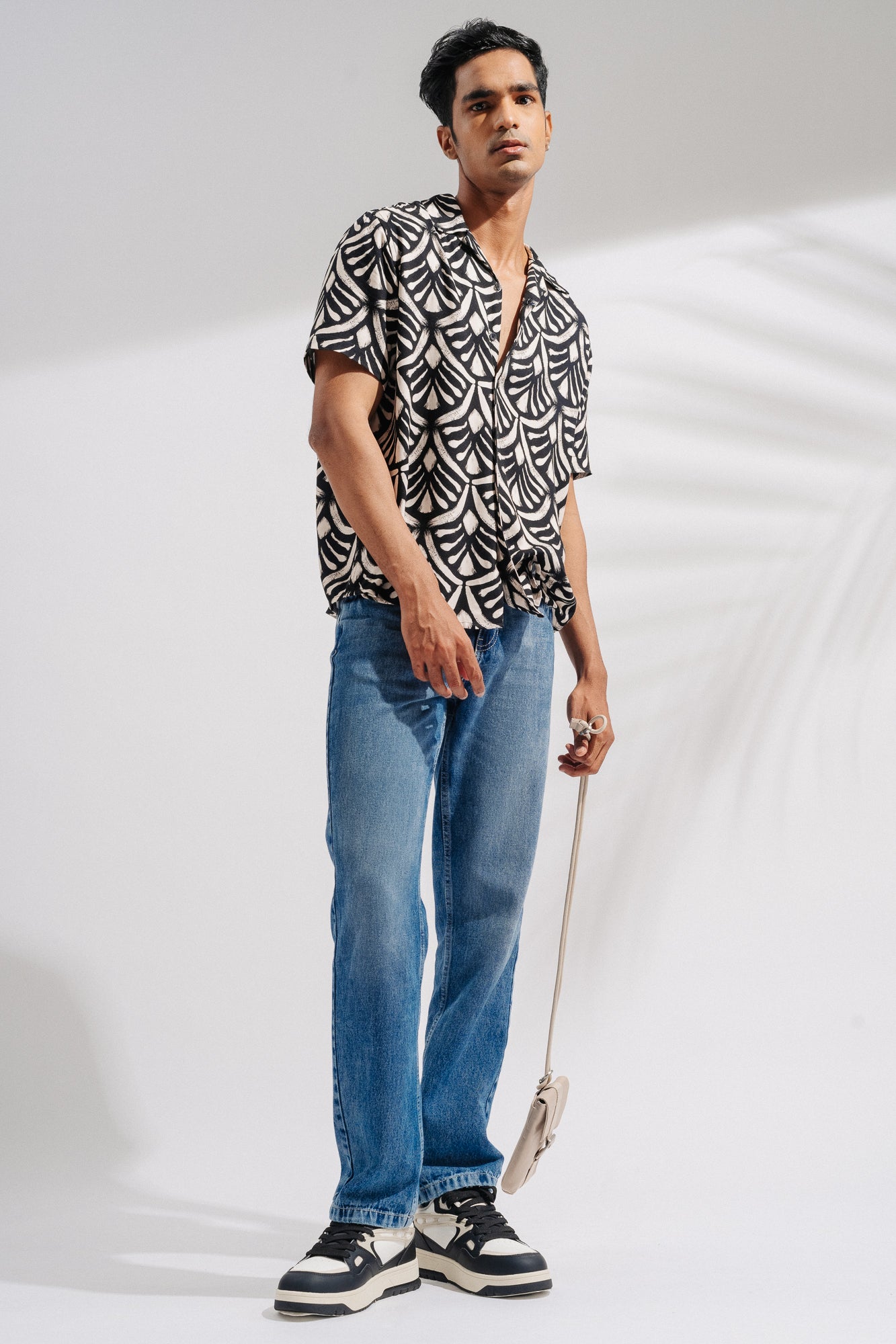 Classic Blue Men's Slim Straight Jeans