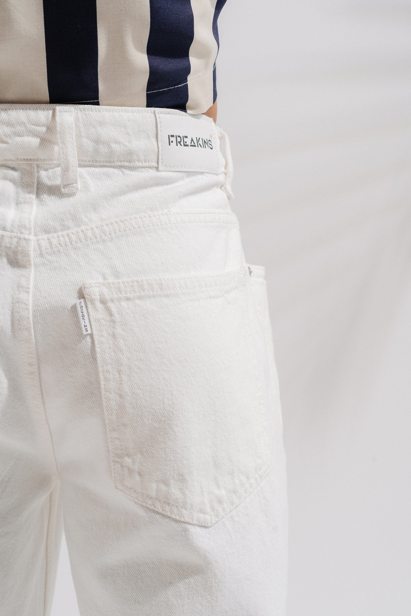 Easy White Men's Straight Fit Jeans