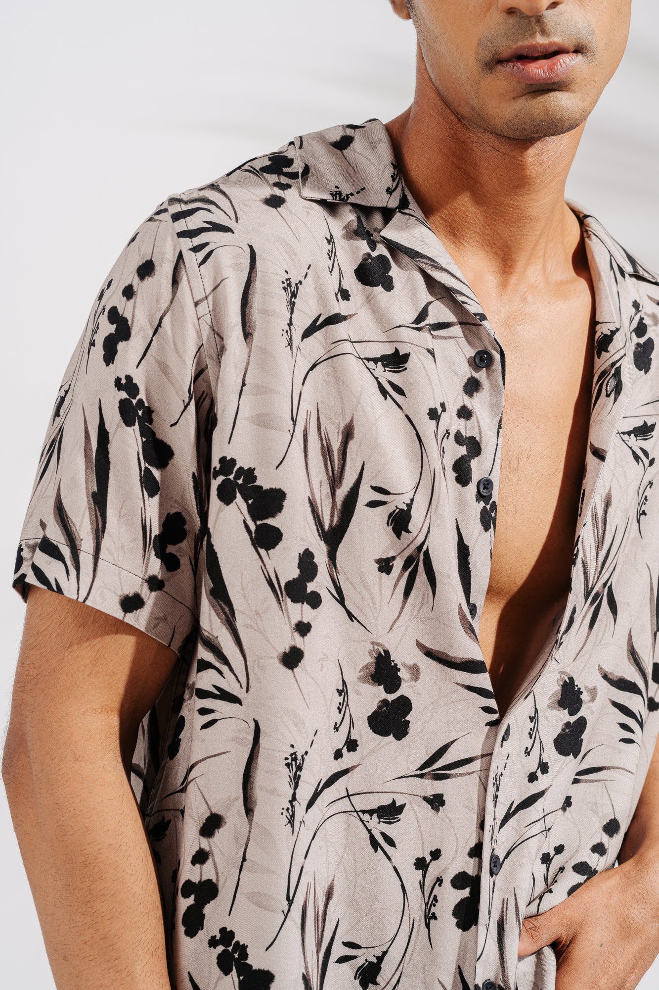 Chane Men's African Print Button-Up Shirt (Berry Zebra Abstract