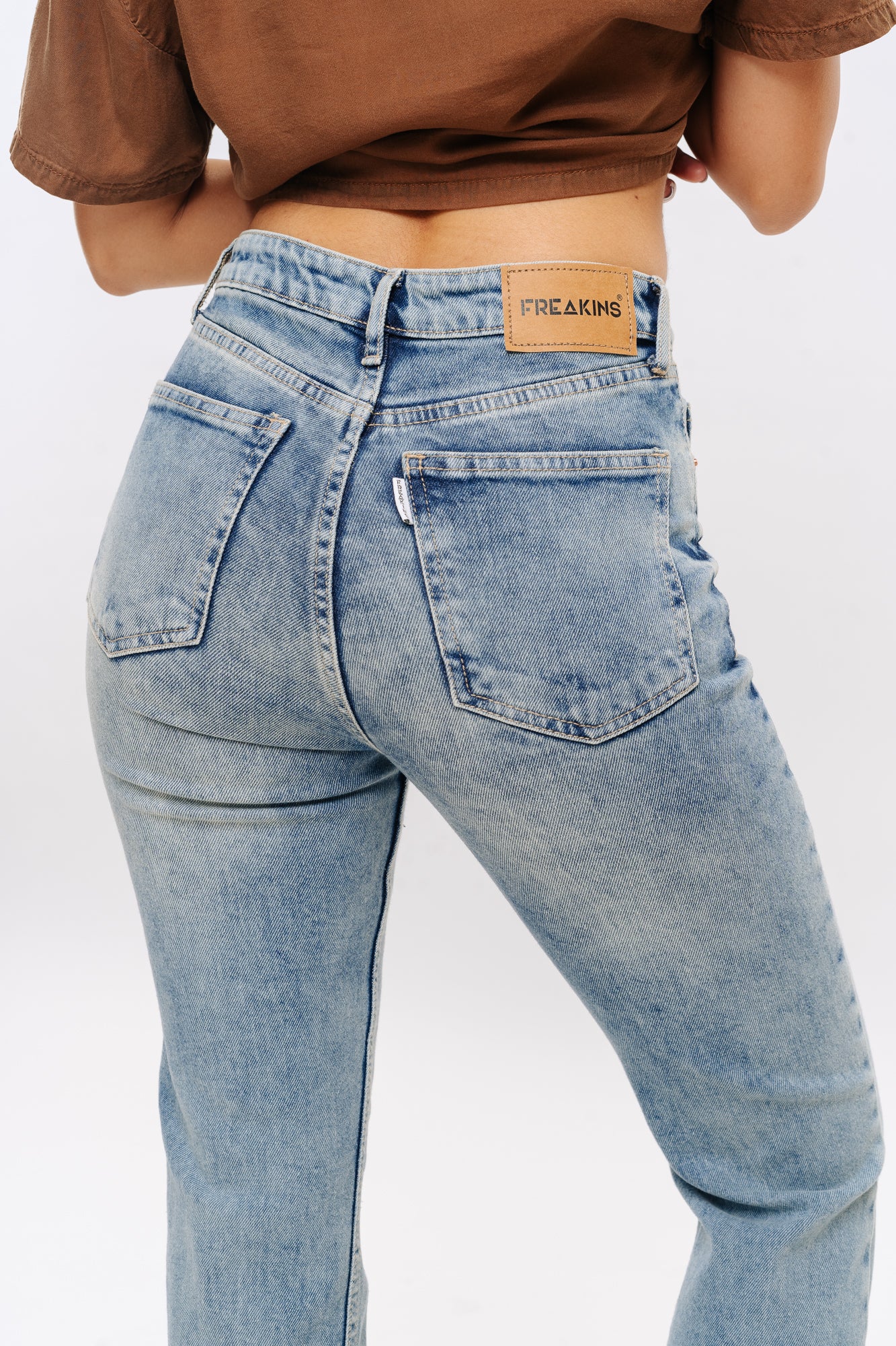 RETRO CROPPED BOOTCUT JEANS