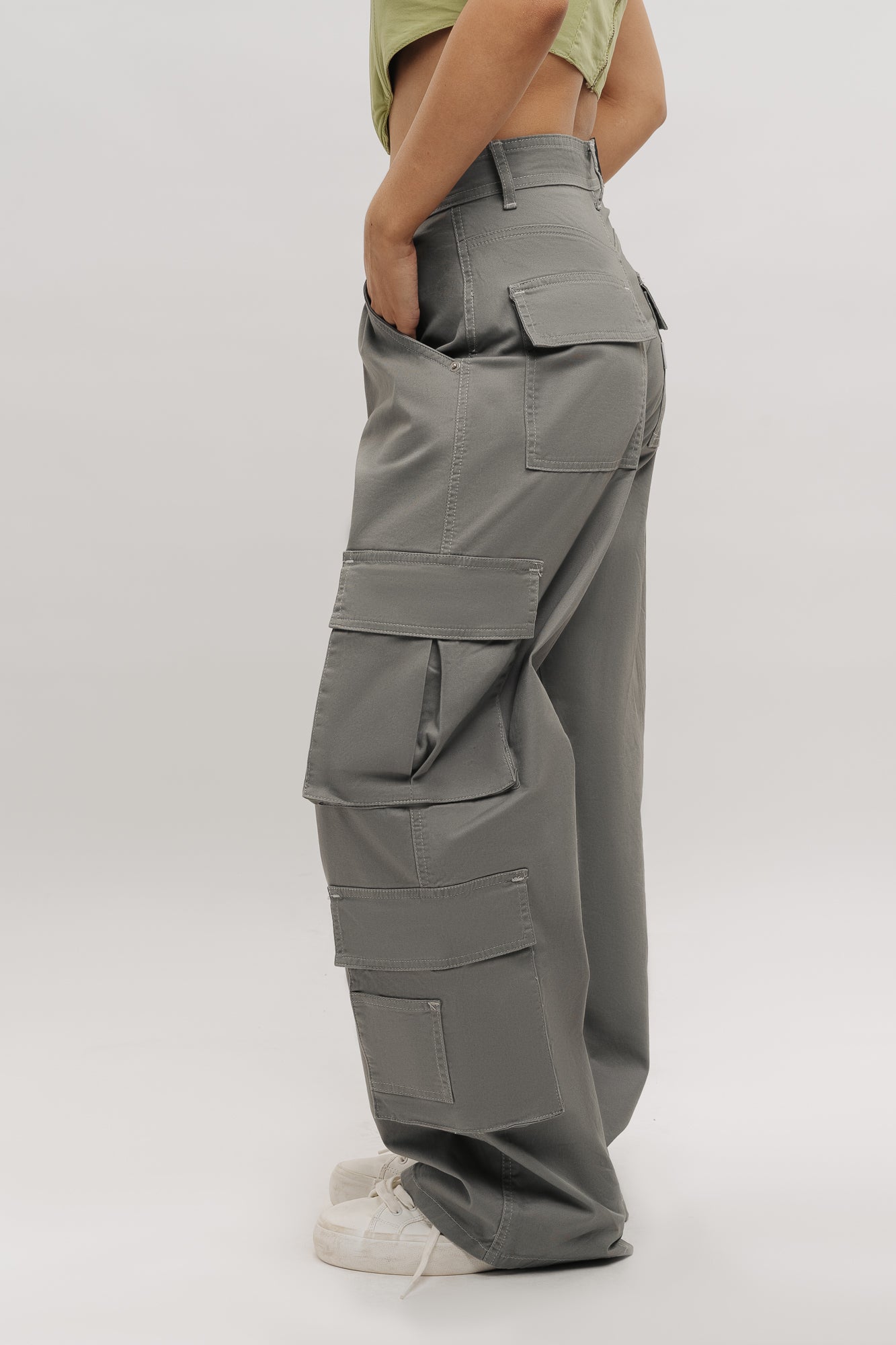 Cloud Dark Grey Women's Baggy Straight Cargo Pants