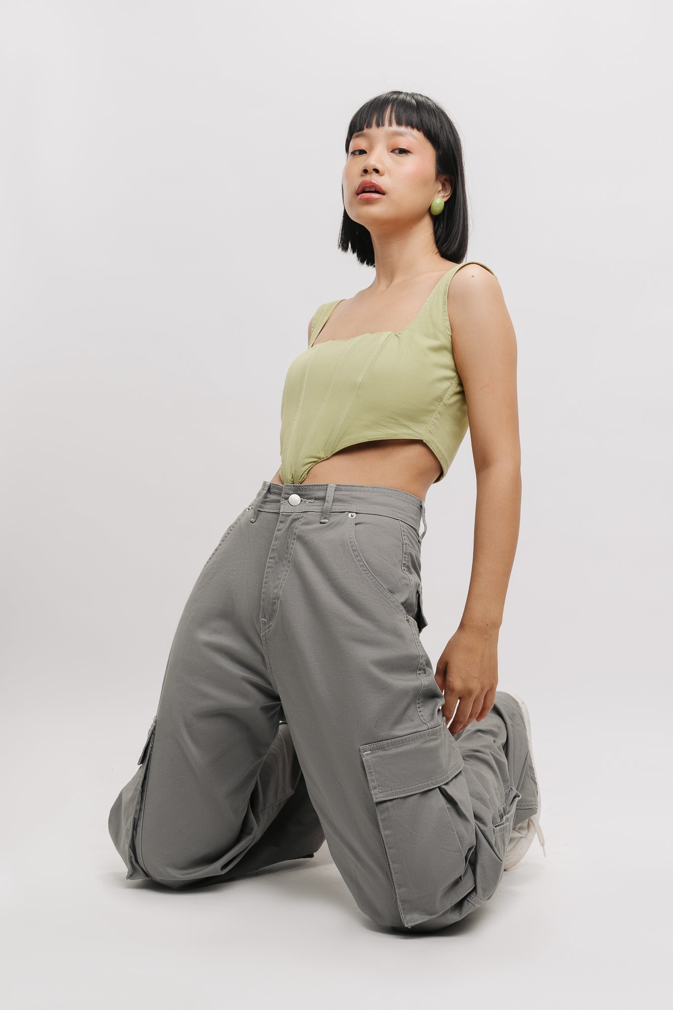 Cloud Dark Grey Women's Baggy Straight Cargo Pants