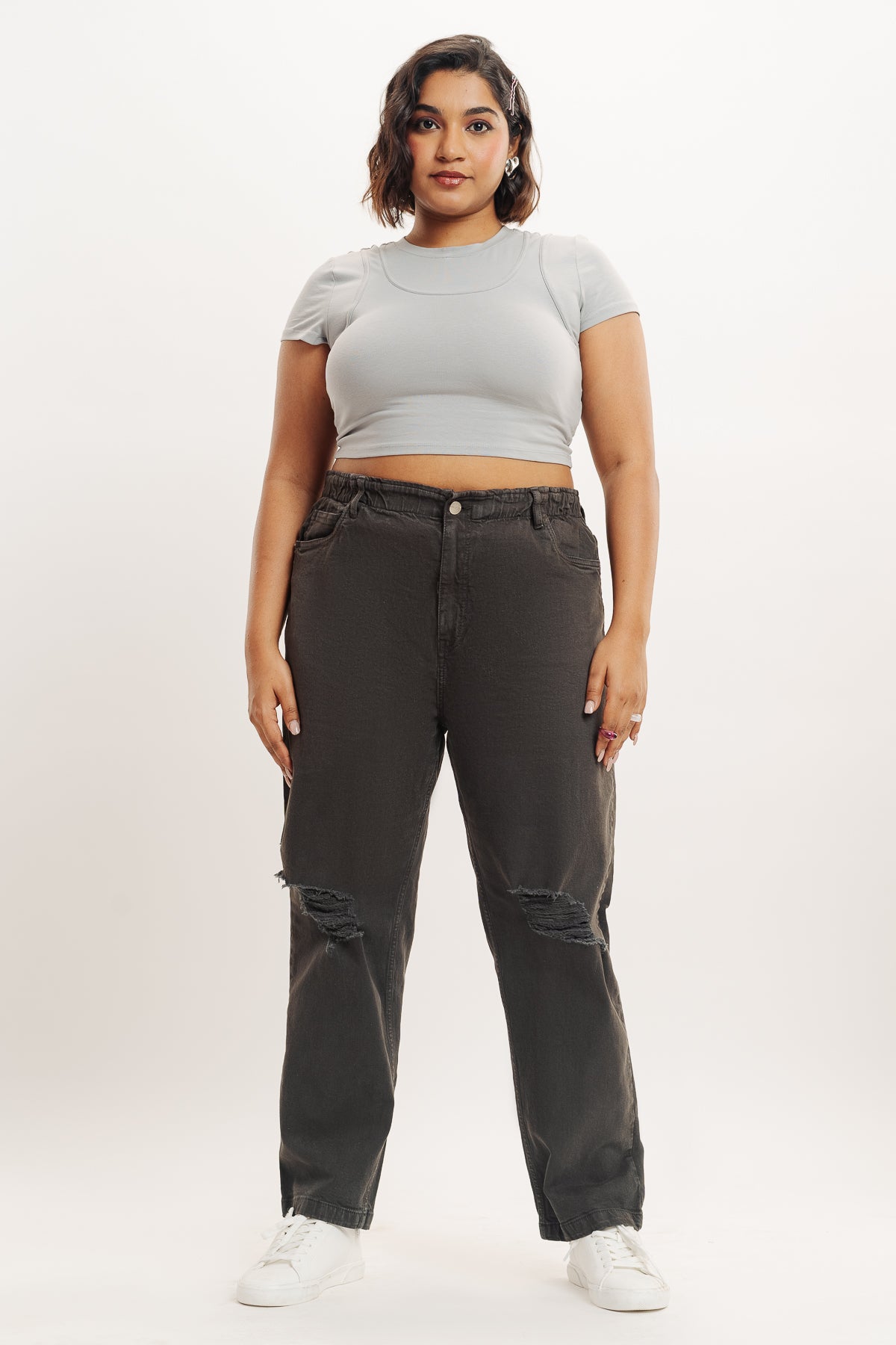 OLIVE DISTRESS ELASTICATED MOM JEANS